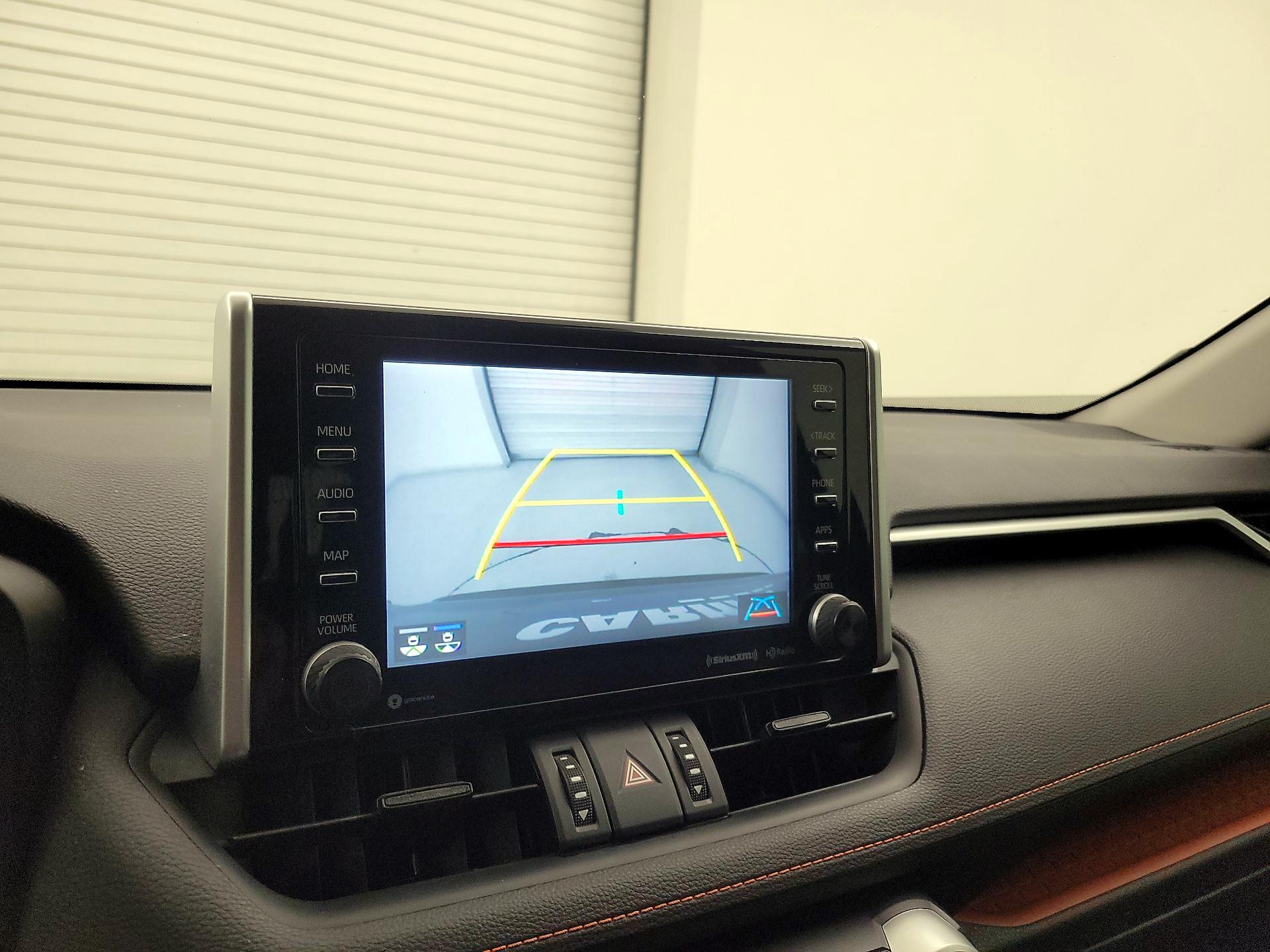 Thumbnail: 2019 Toyota RAV4 - 14