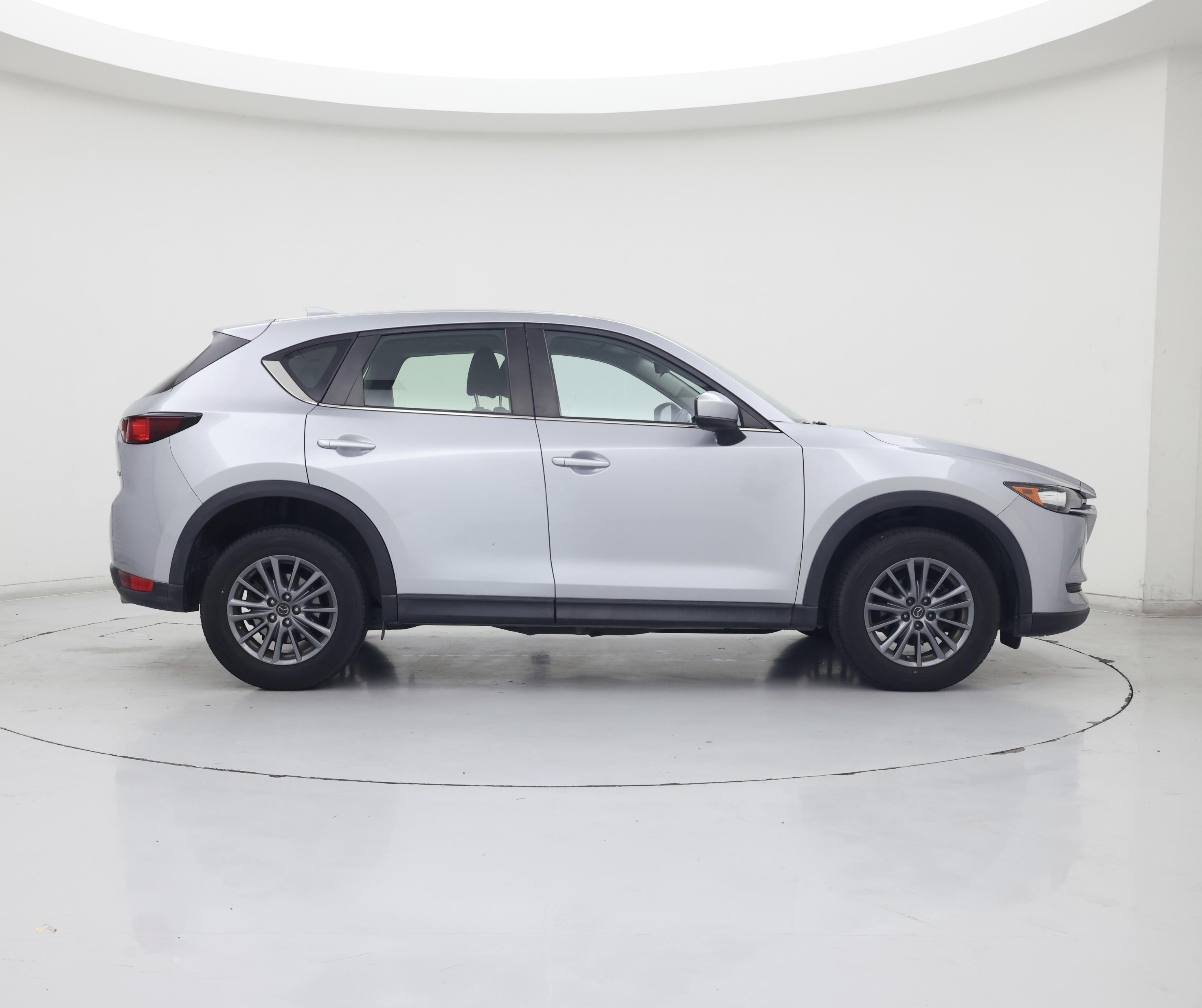 Thumbnail: 2017 Mazda CX-5 - 7