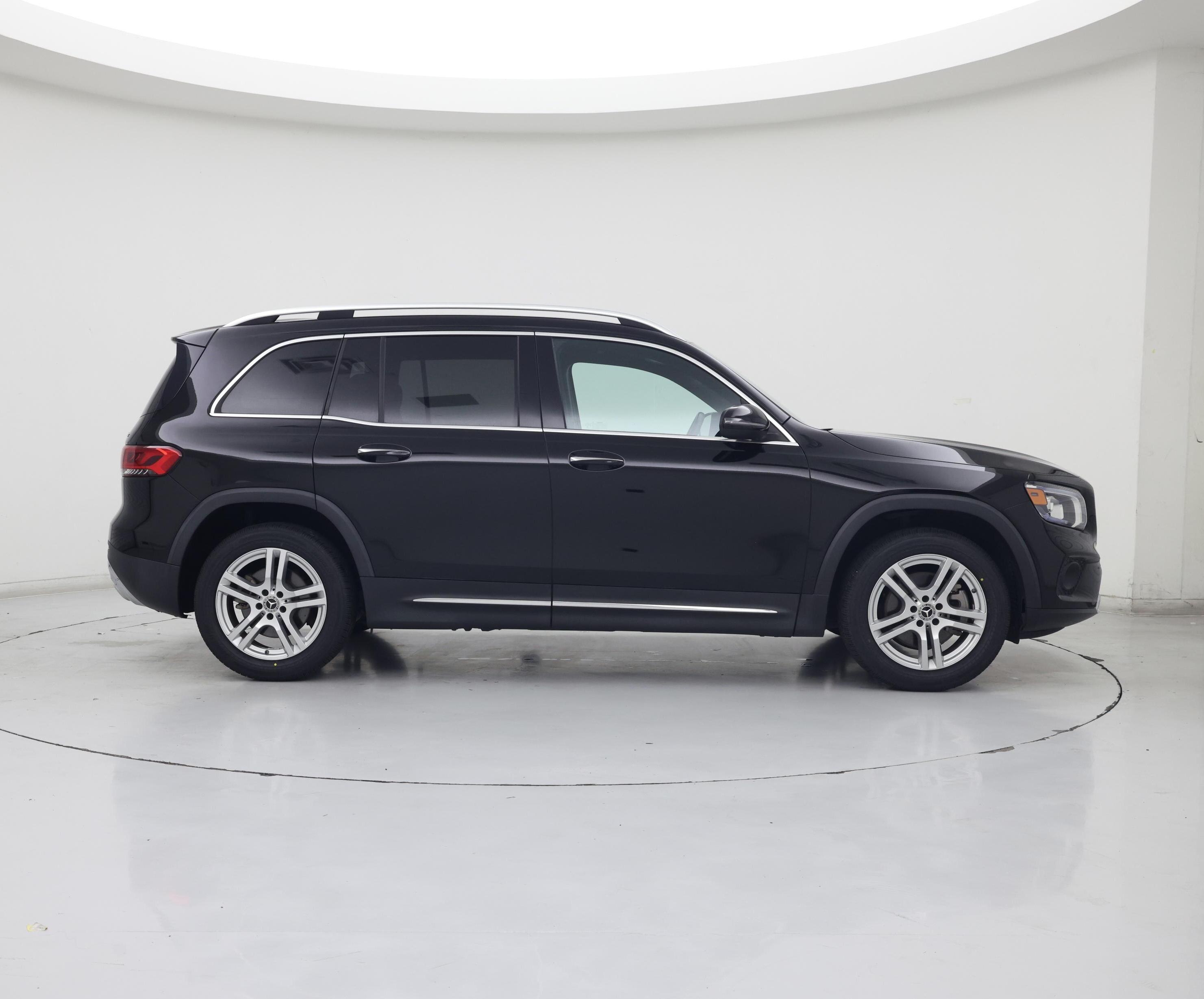 Thumbnail: 2020 Mercedes-Benz GLB - 7