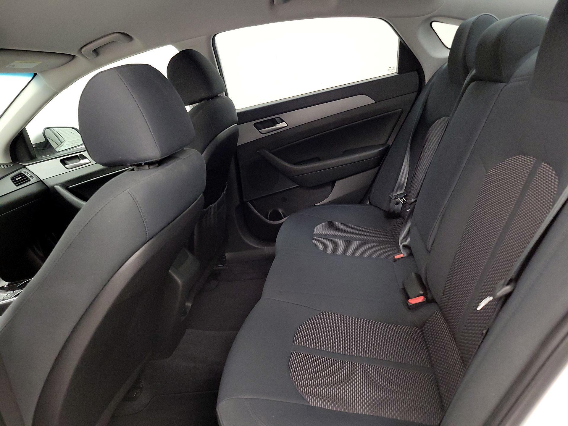 Thumbnail: 2018 Hyundai Sonata - 19