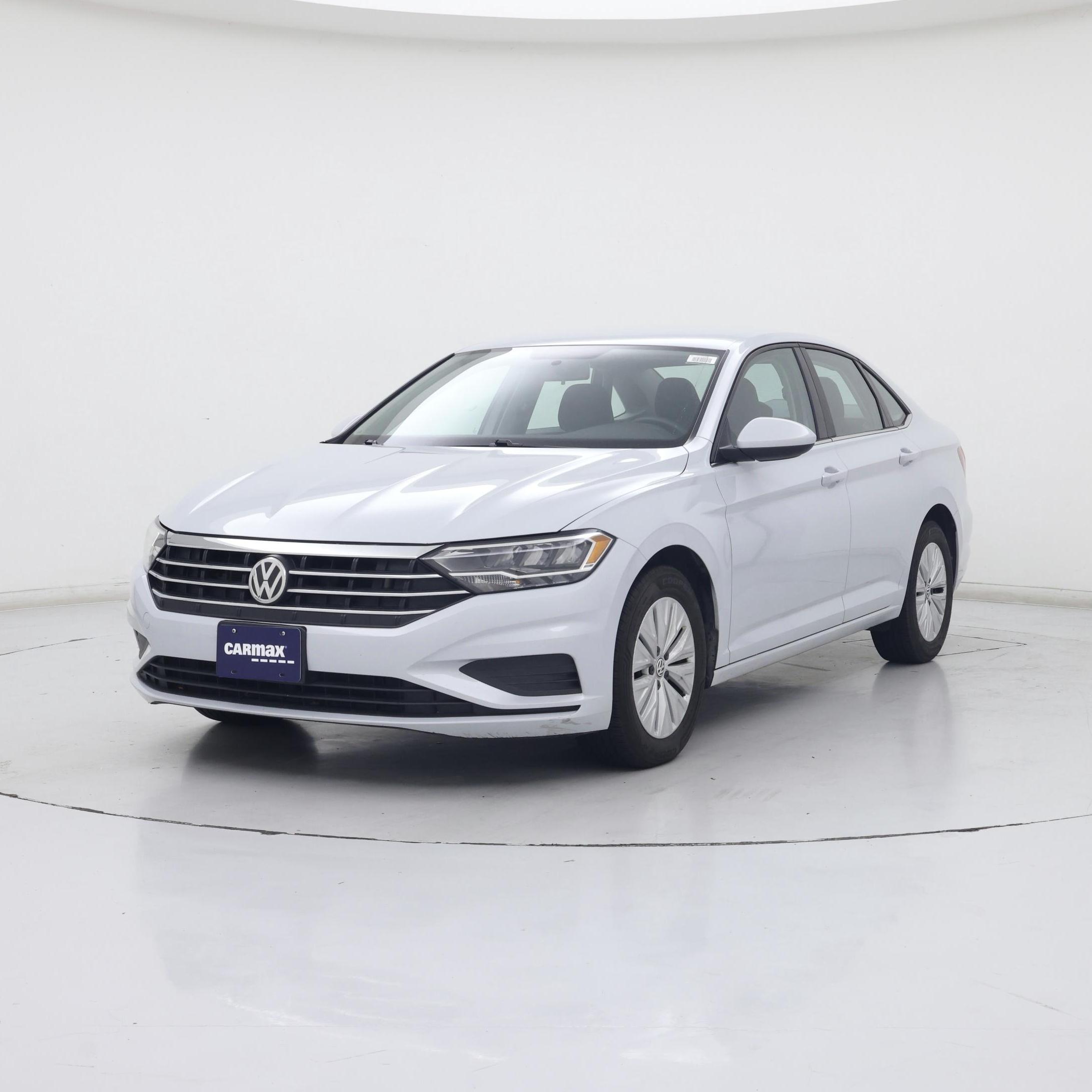 Thumbnail: 2019 Volkswagen Jetta - 4