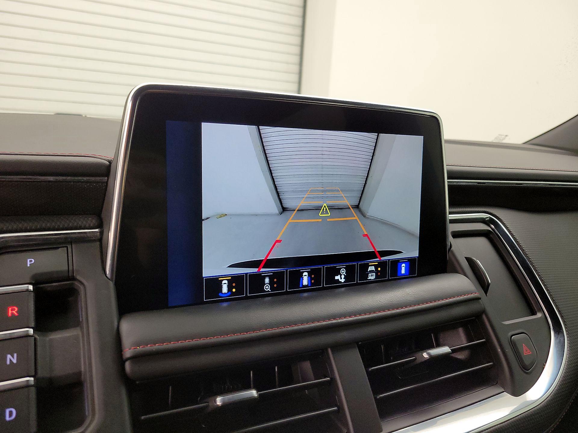 Thumbnail: 2022 Chevrolet Suburban - 15