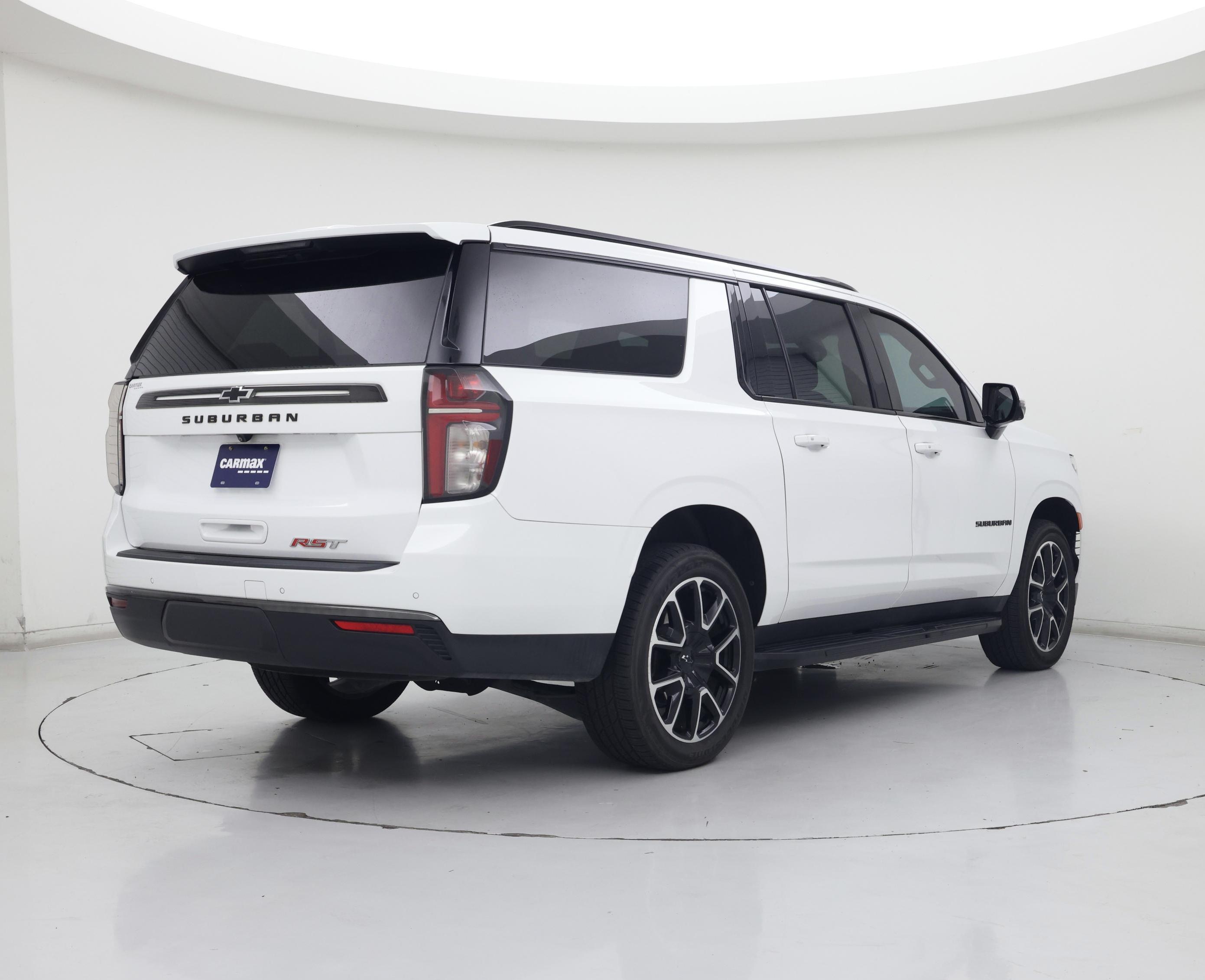 Thumbnail: 2022 Chevrolet Suburban - 8