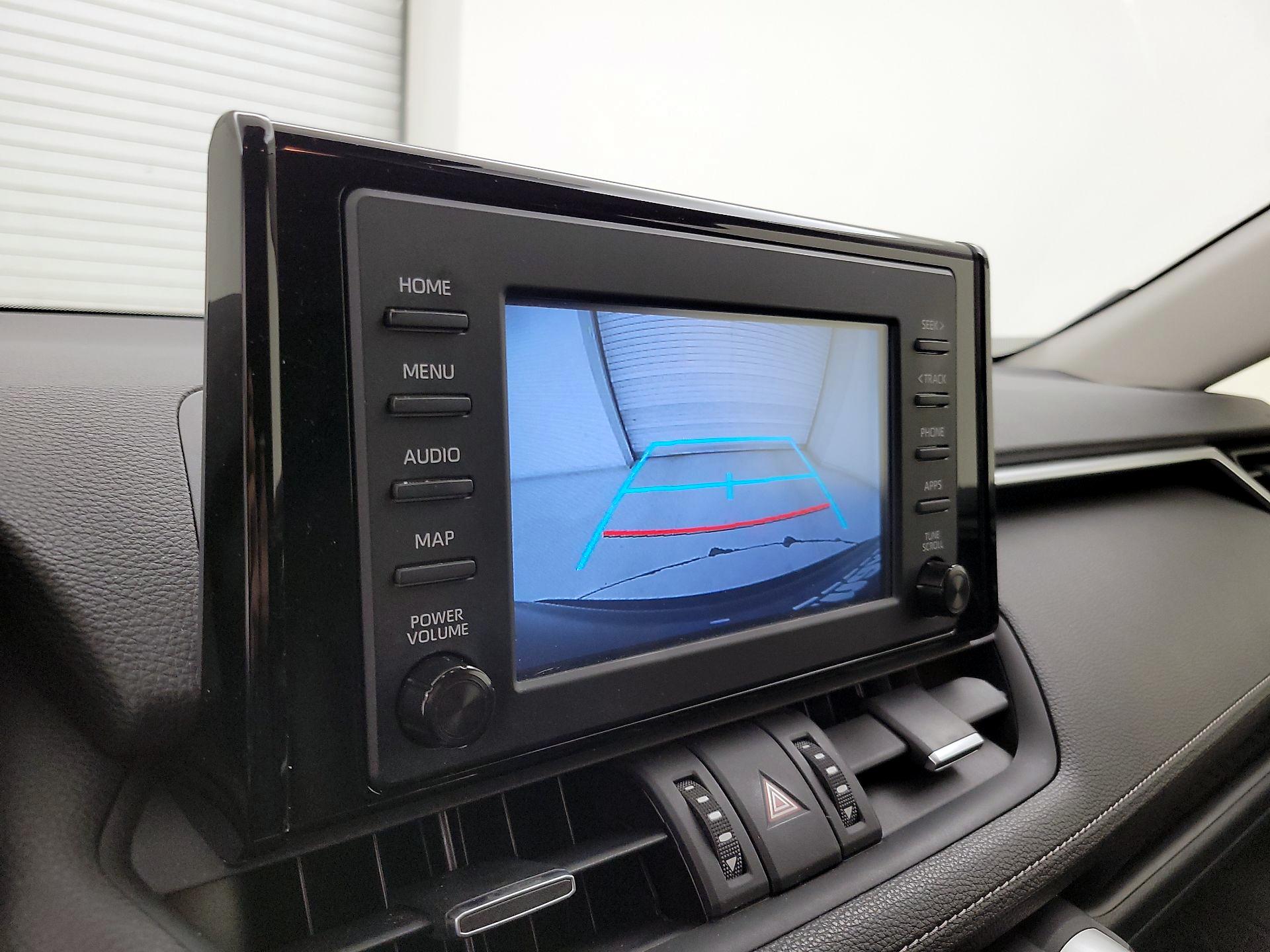 Thumbnail: 2019 Toyota RAV4 - 14