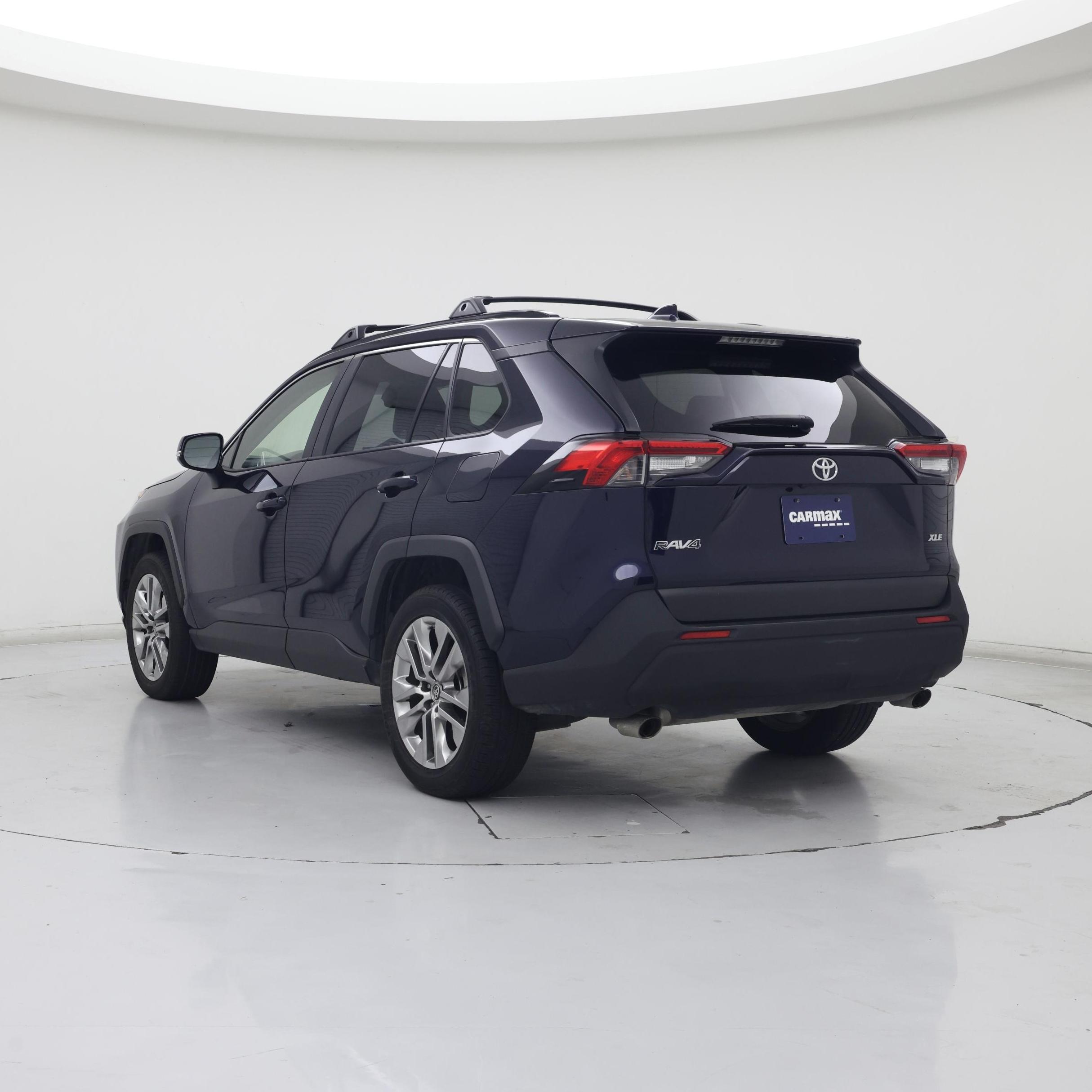 Thumbnail: 2019 Toyota RAV4 - 2