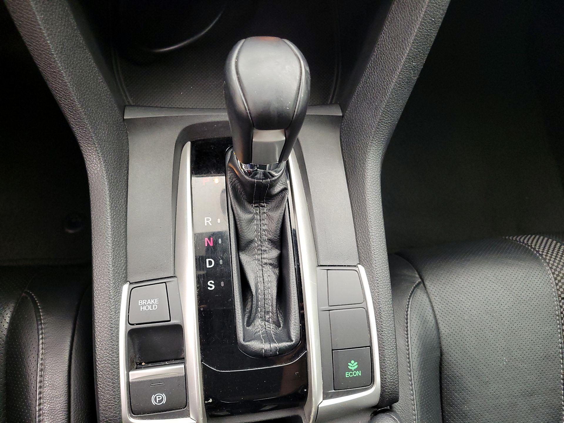 Thumbnail: 2020 Honda Civic - 16