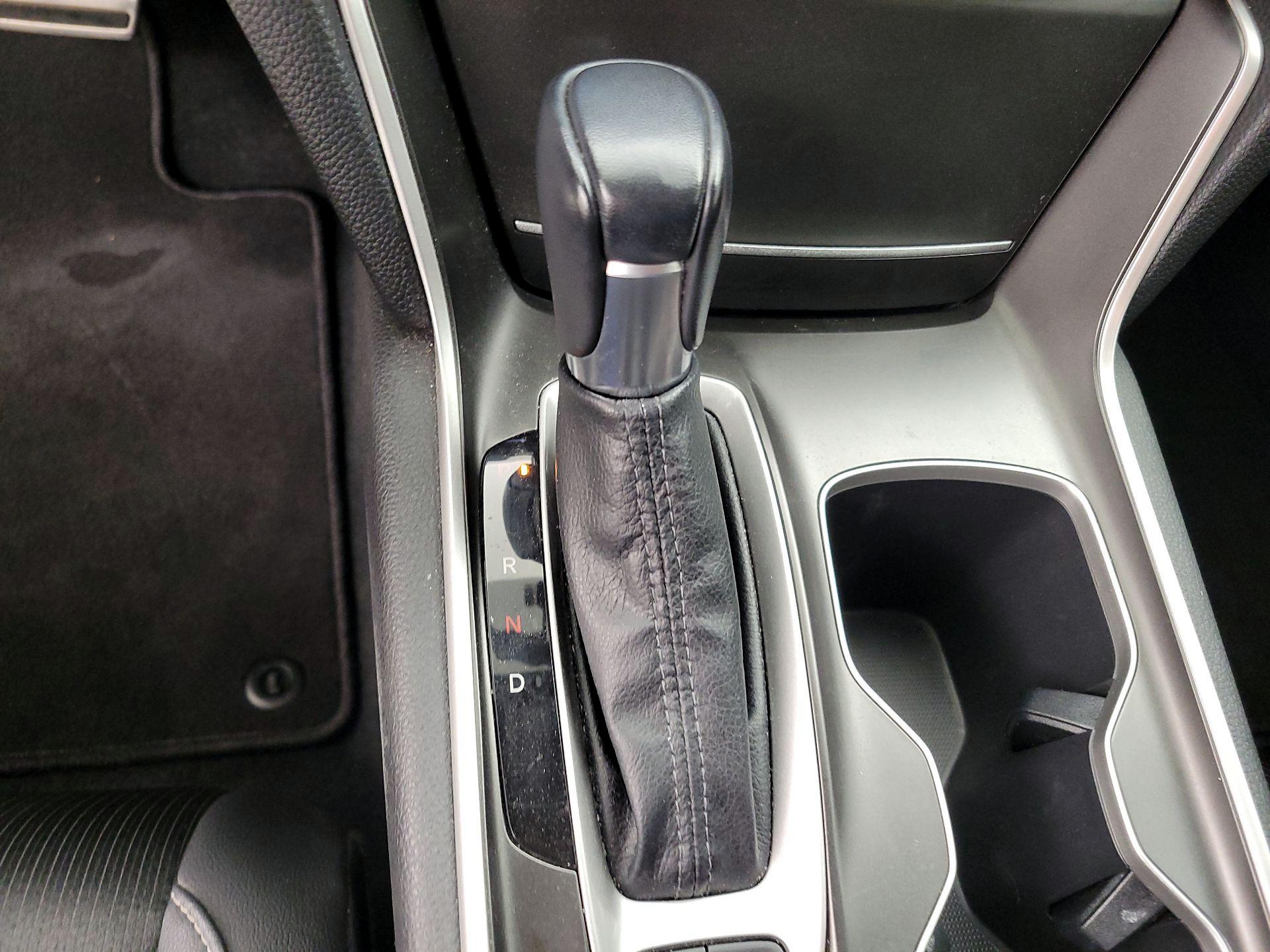 Thumbnail: 2019 Honda Accord - 17
