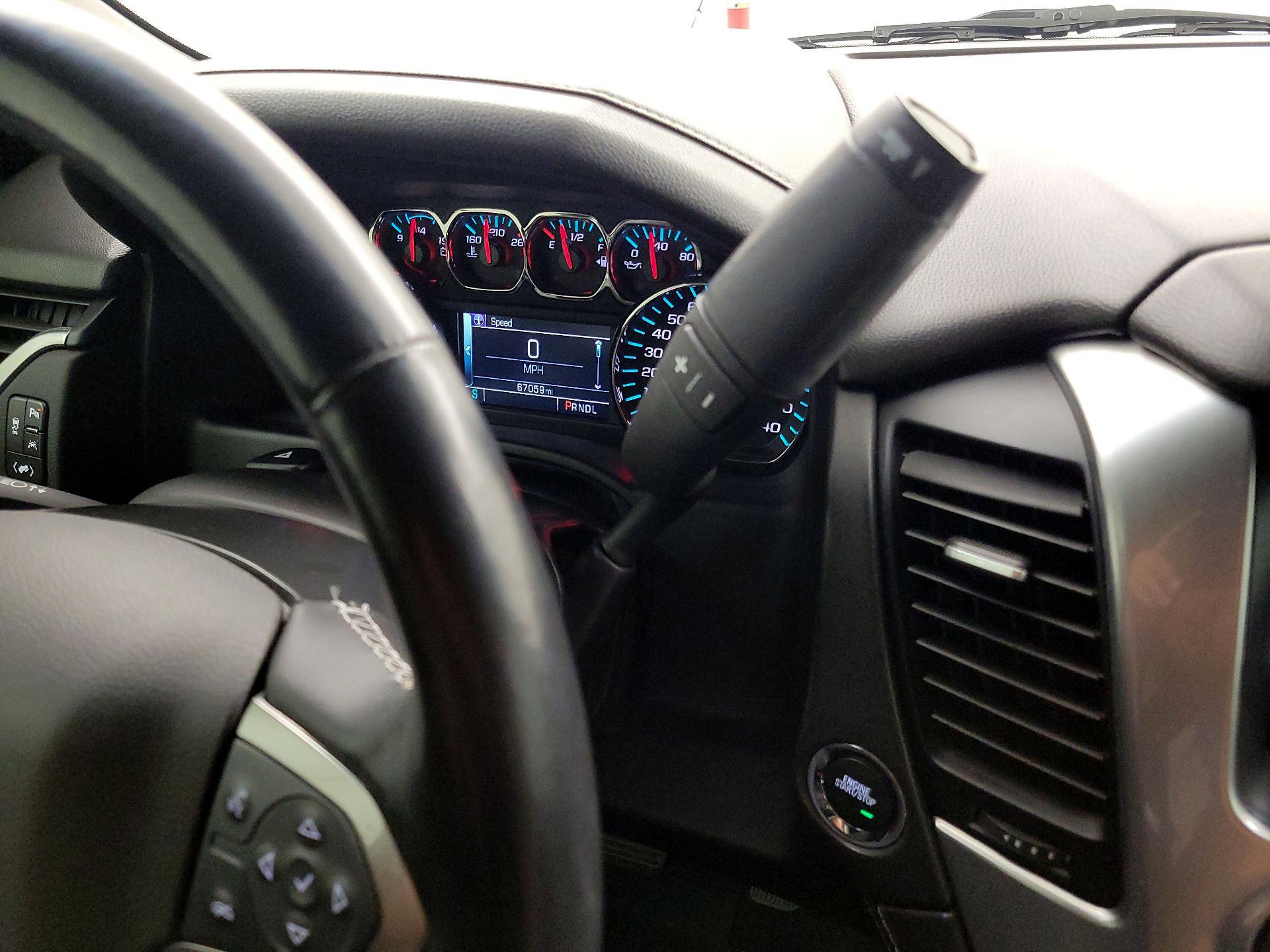 Thumbnail: 2019 Chevrolet Tahoe - 17