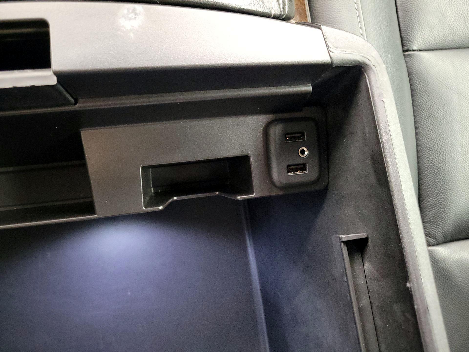 Thumbnail: 2019 Chevrolet Tahoe - 18