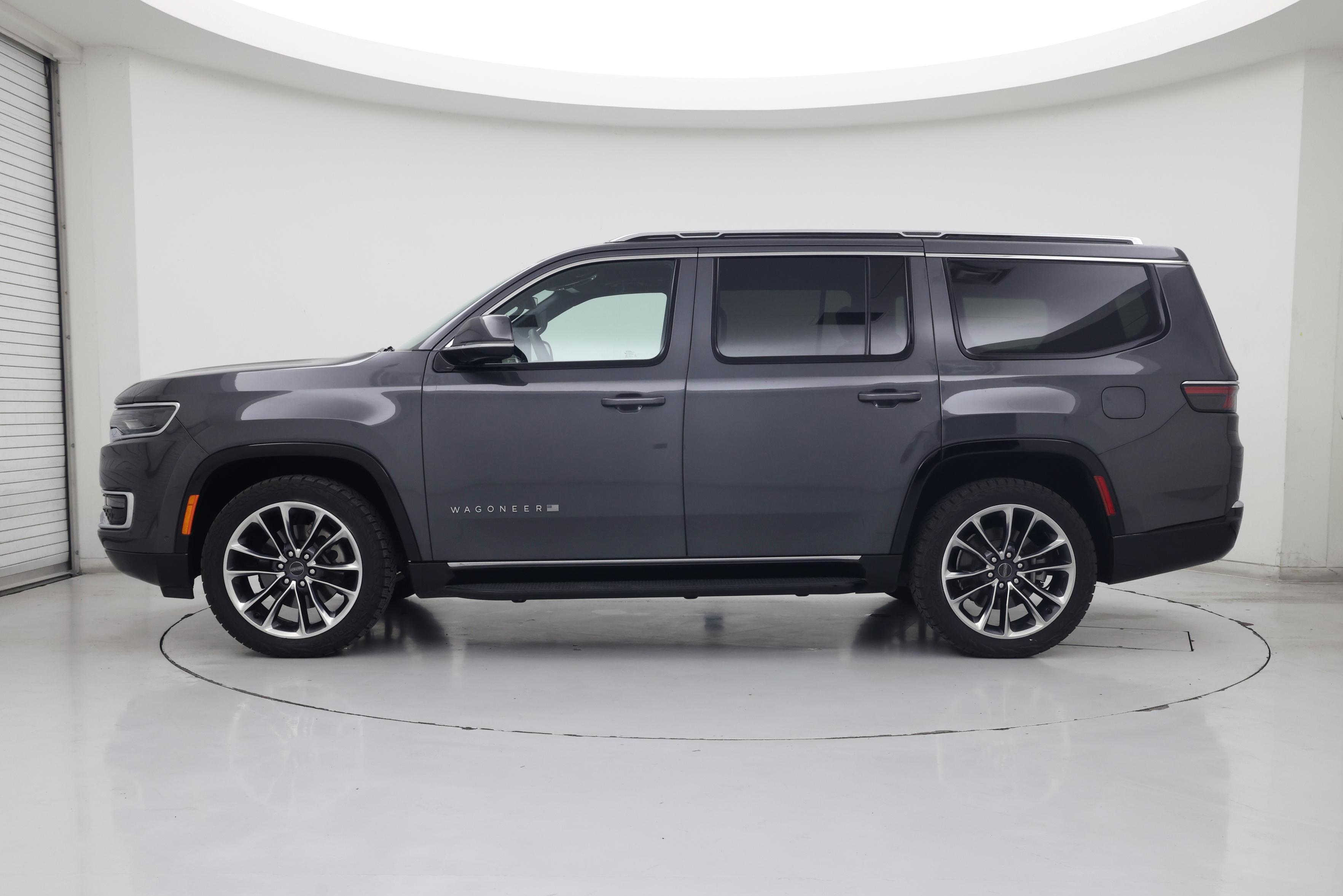 Thumbnail: 2022 Jeep Wagoneer - 3