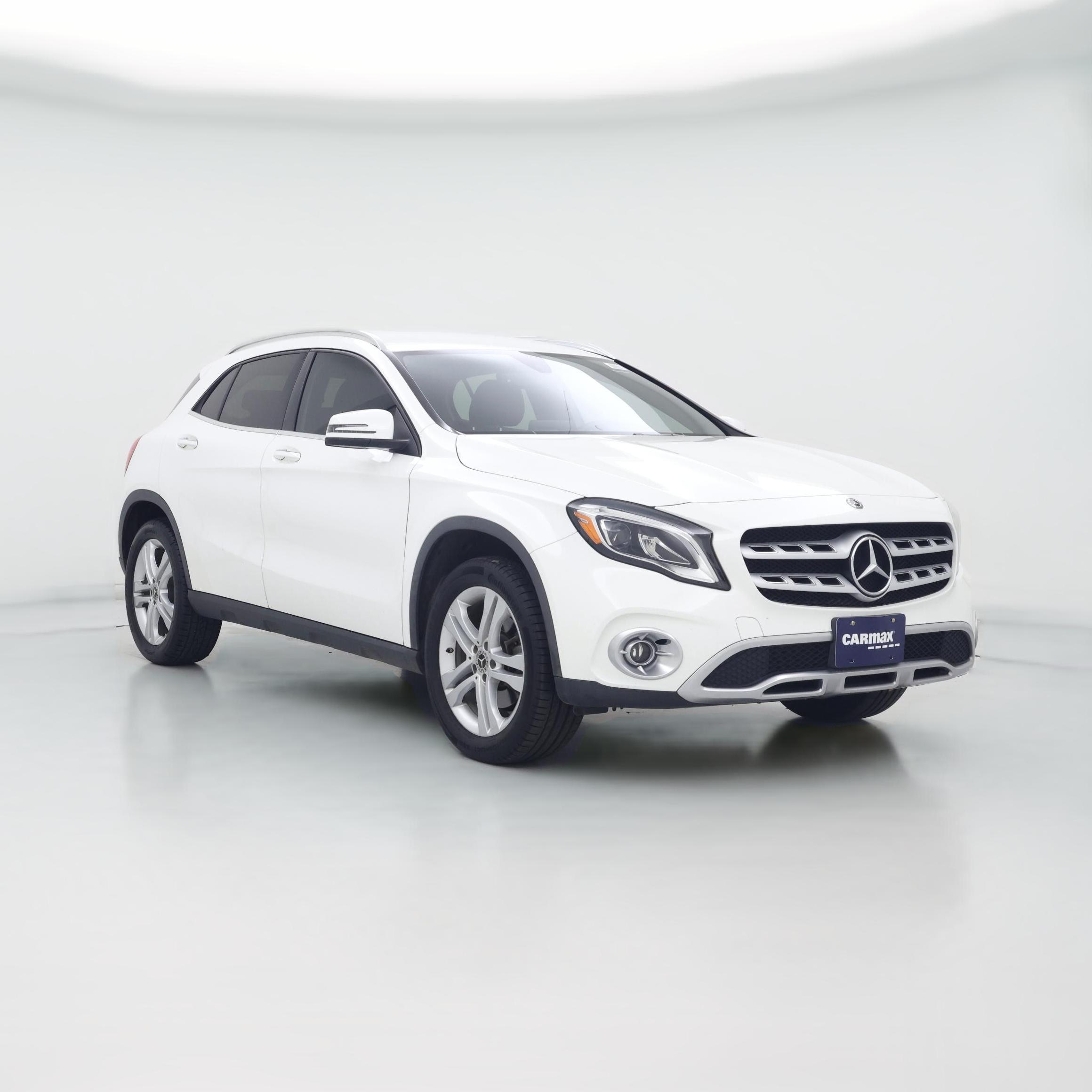 Thumbnail: 2020 Mercedes-Benz GLA - 1