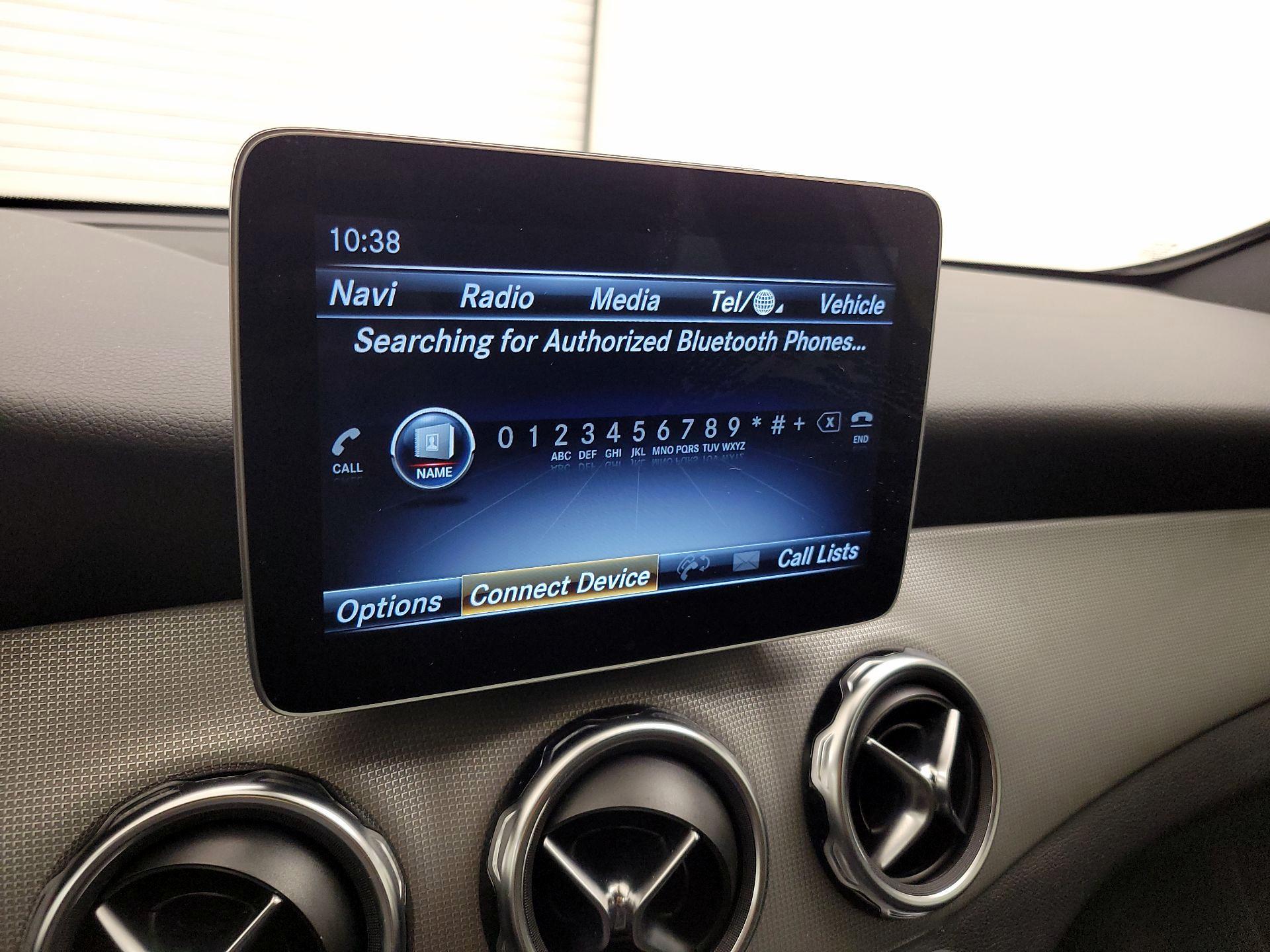 Thumbnail: 2020 Mercedes-Benz GLA - 15