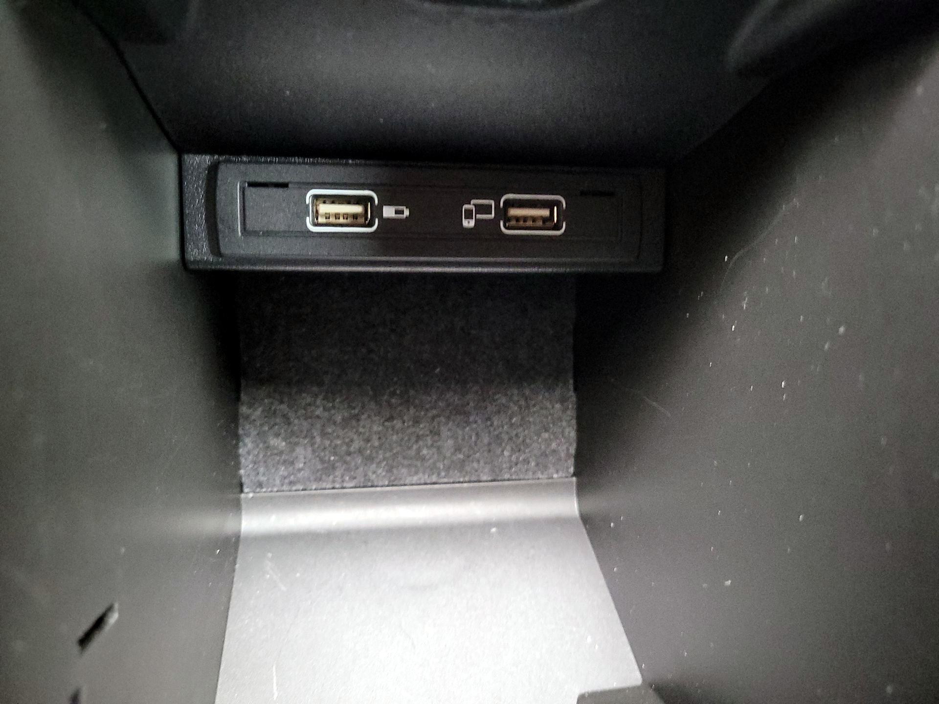 Thumbnail: 2020 Mercedes-Benz GLA - 18