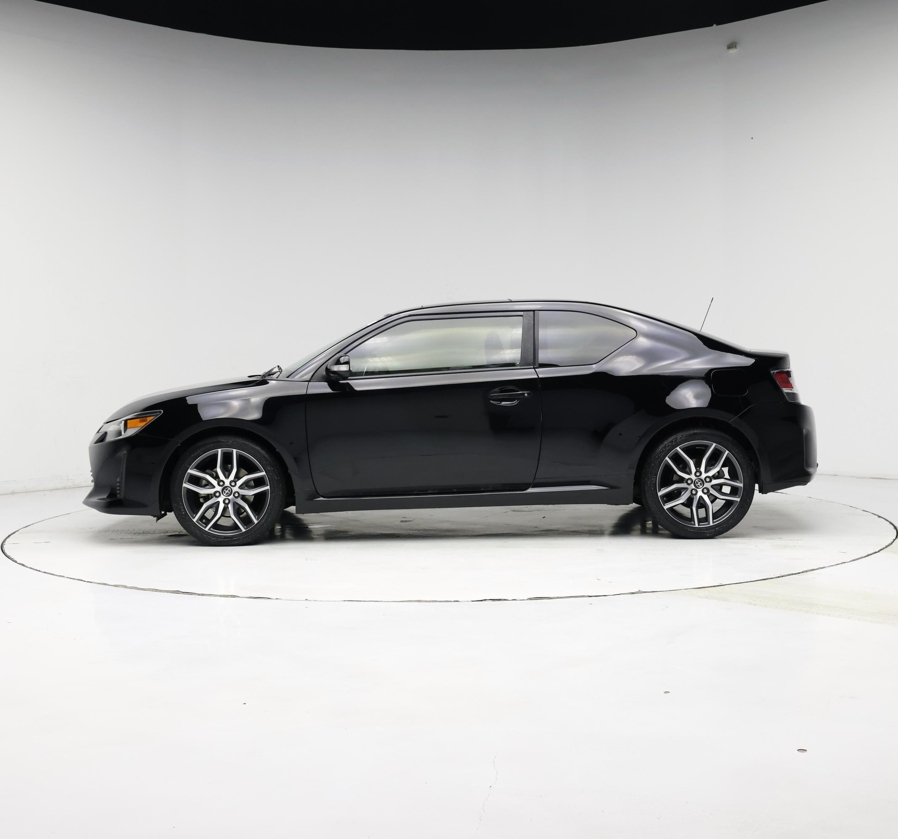 Thumbnail: 2015 Scion tC - 3