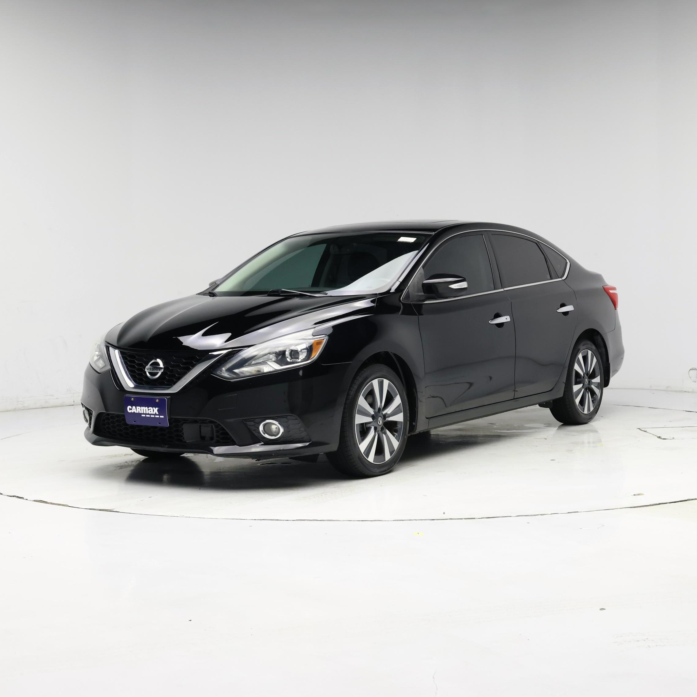 Thumbnail: 2017 Nissan Sentra - 4