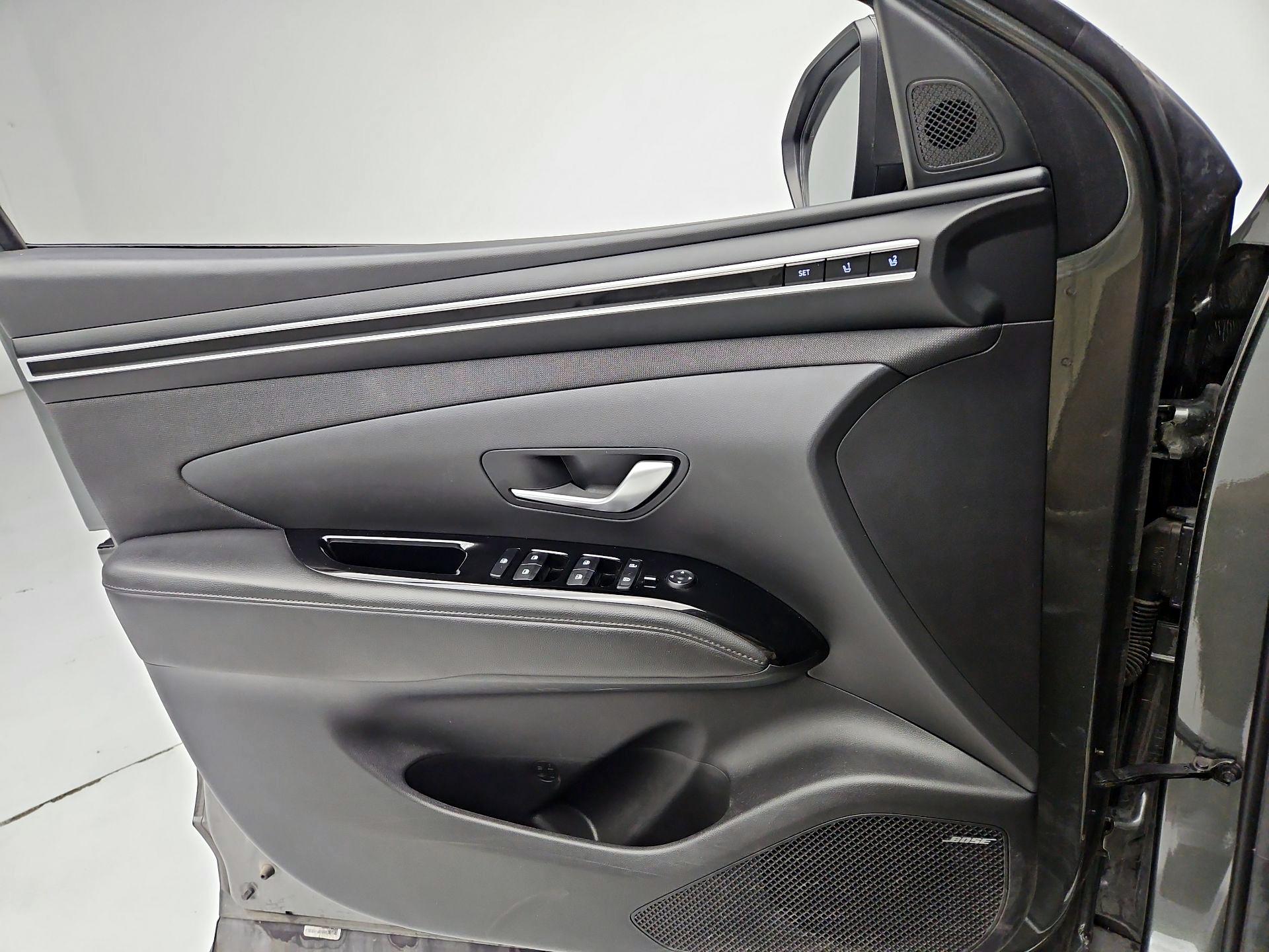 Thumbnail: 2022 Hyundai Tucson - 12