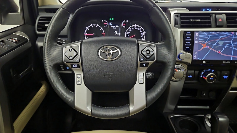 2022 Toyota 4Runner SR5 10