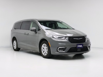 2023 Chrysler Pacifica Touring L -
                San Antonio, TX