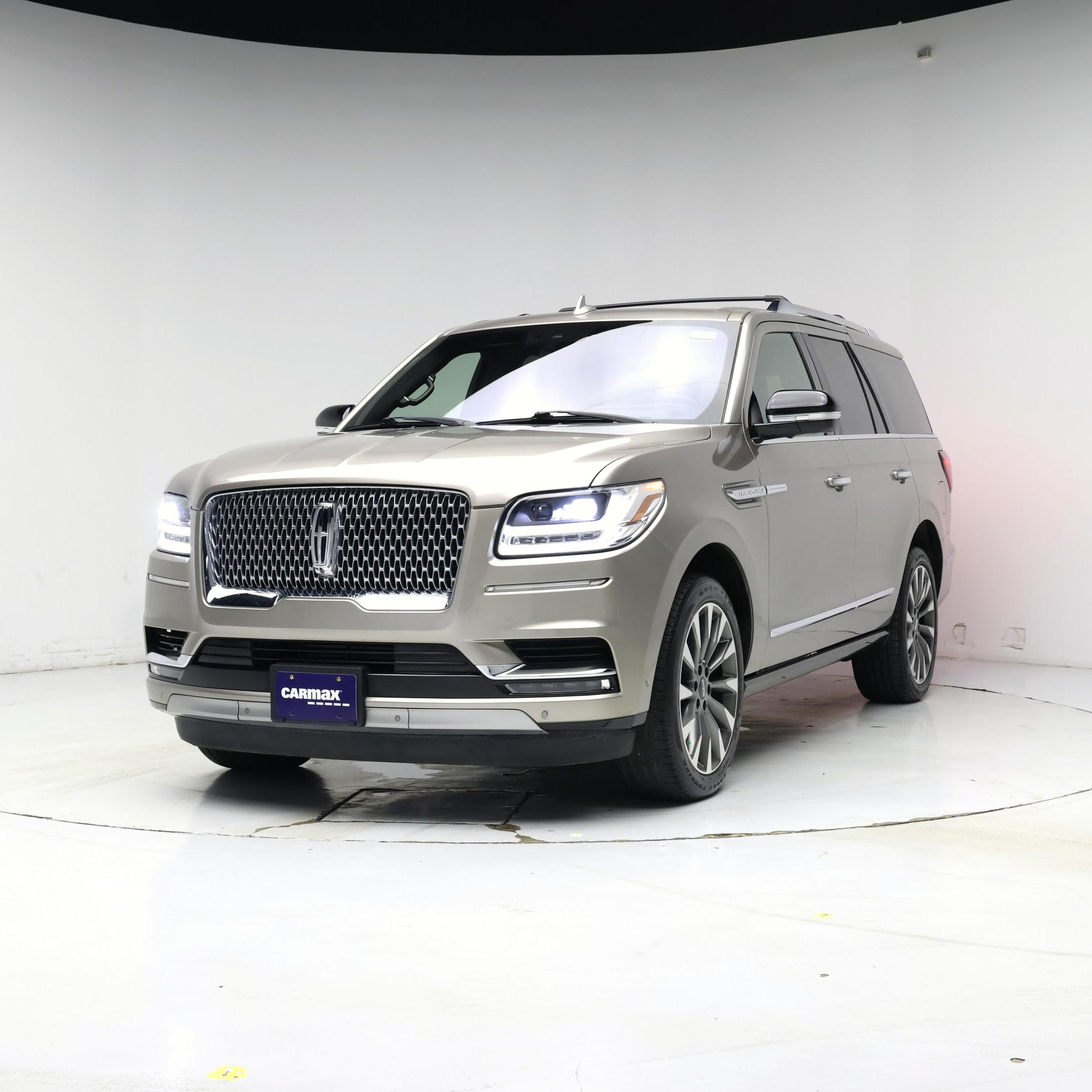 Thumbnail: 2018 Lincoln Navigator - 4