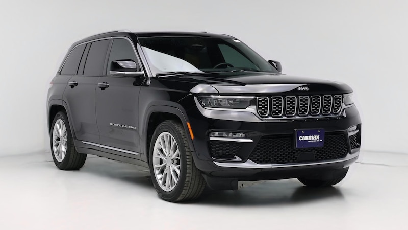 2022 Jeep Grand Cherokee Summit Hero Image