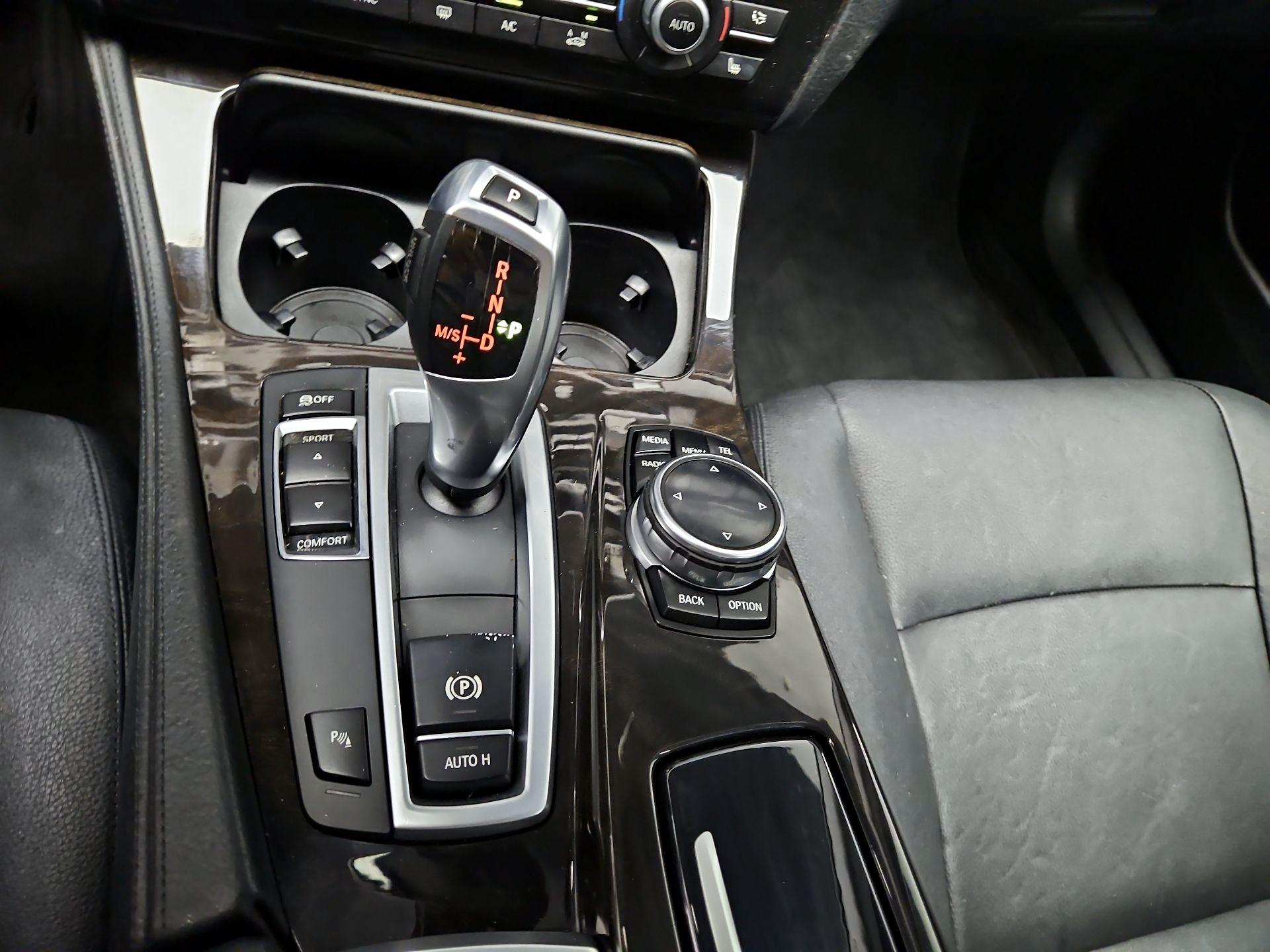 Thumbnail: 2014 BMW 5 Series - 17