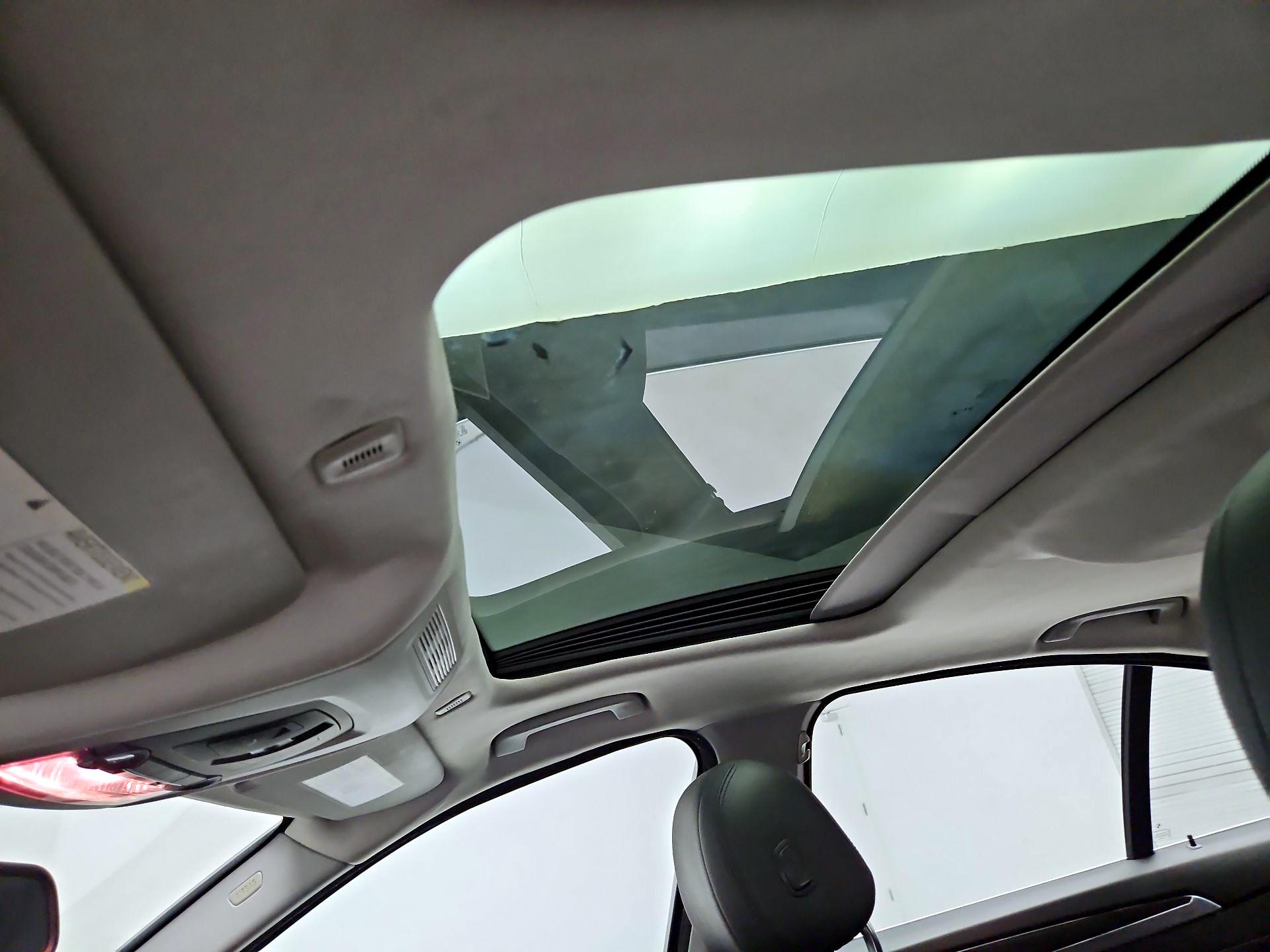 Thumbnail: 2014 BMW 5 Series - 19