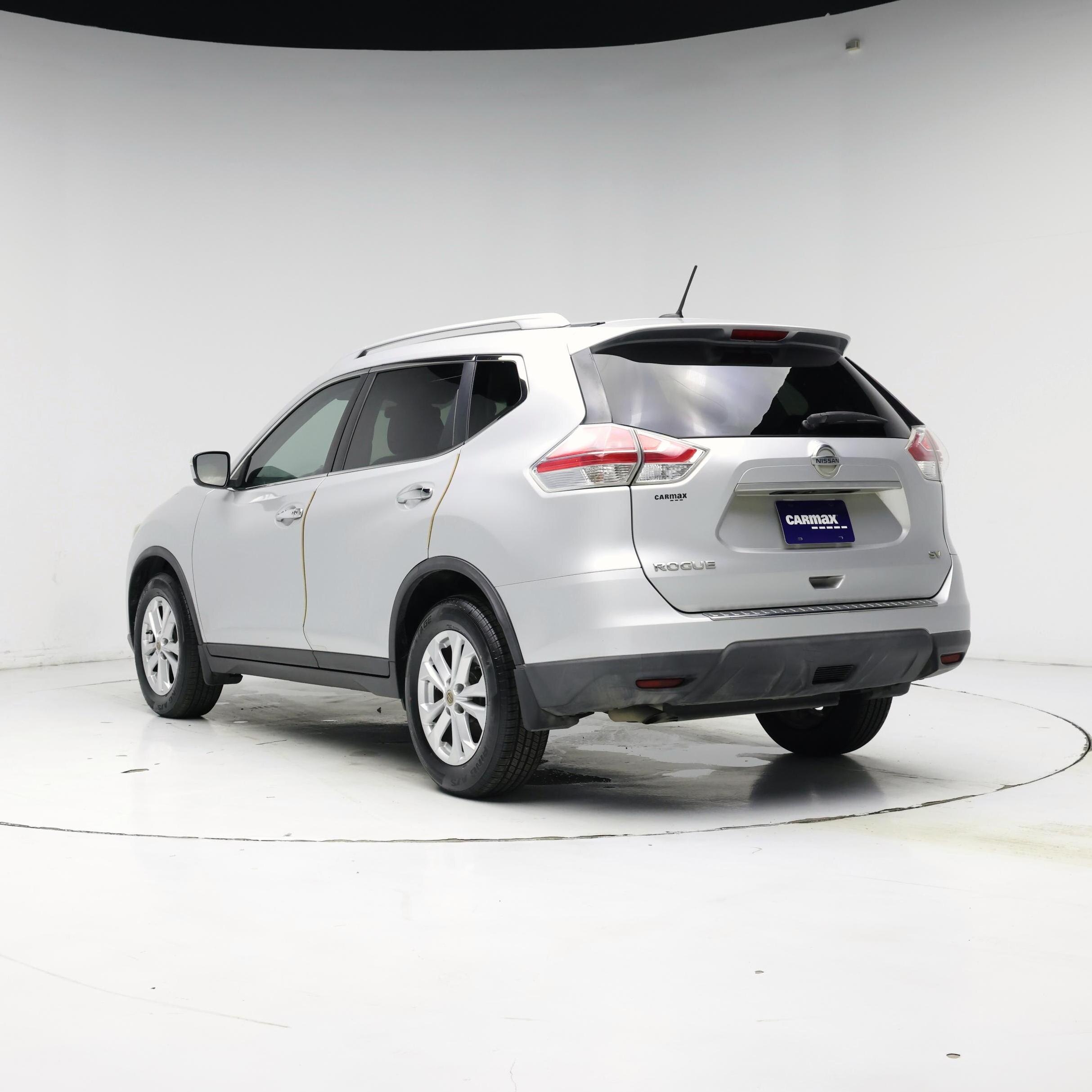 Thumbnail: 2015 Nissan Rogue - 2
