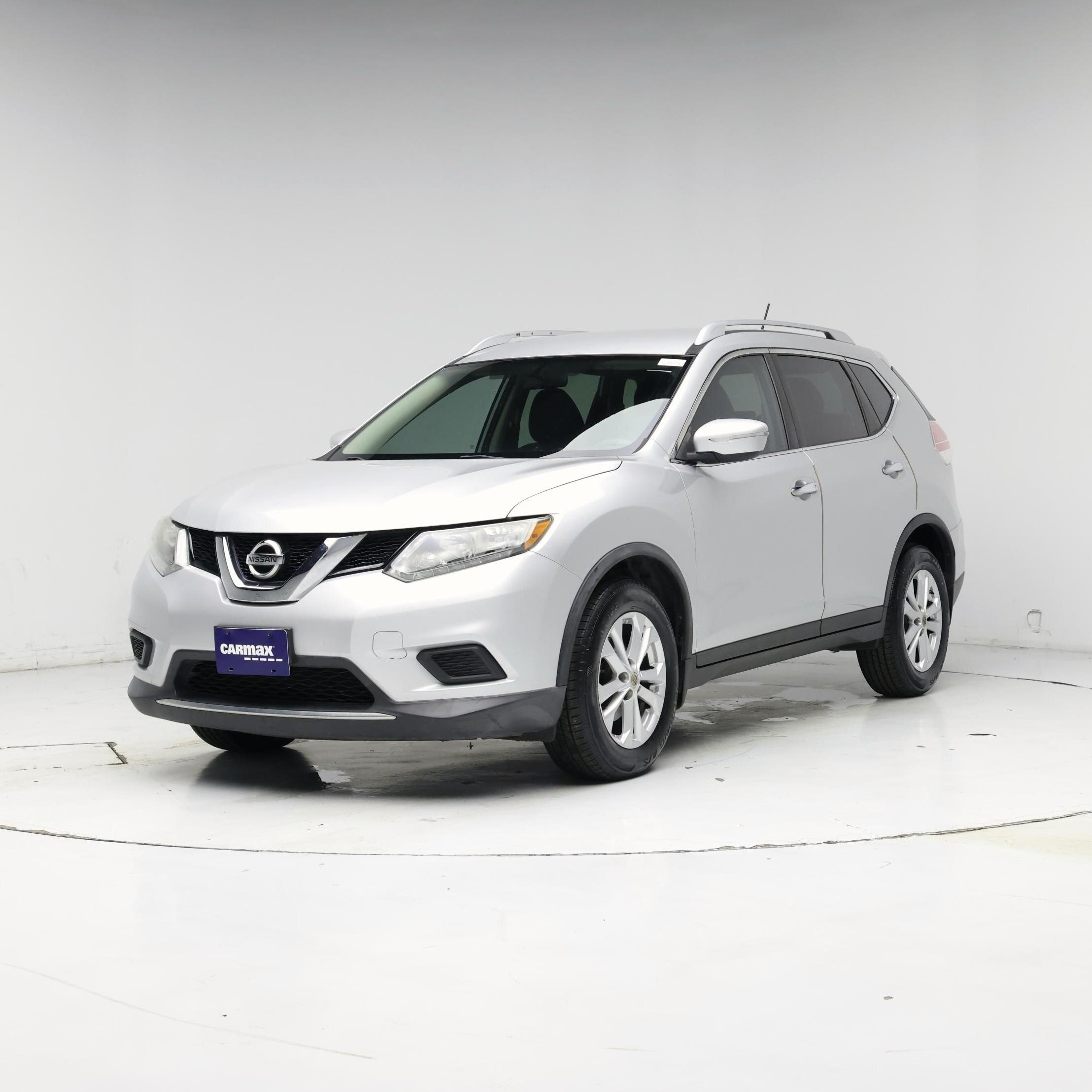 Thumbnail: 2015 Nissan Rogue - 4