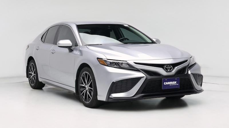 2021 Toyota Camry SE Hero Image