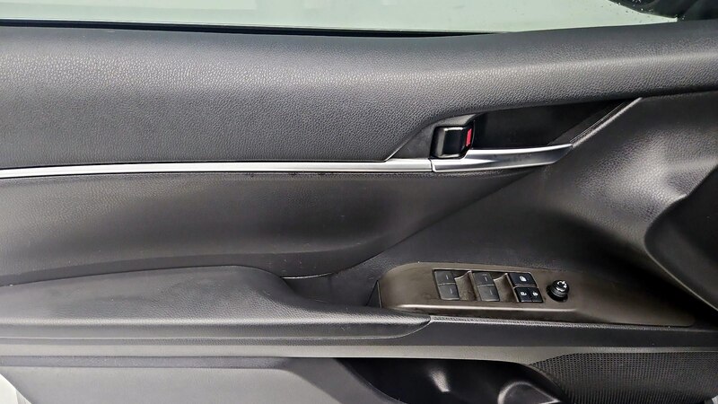 2021 Toyota Camry SE 12