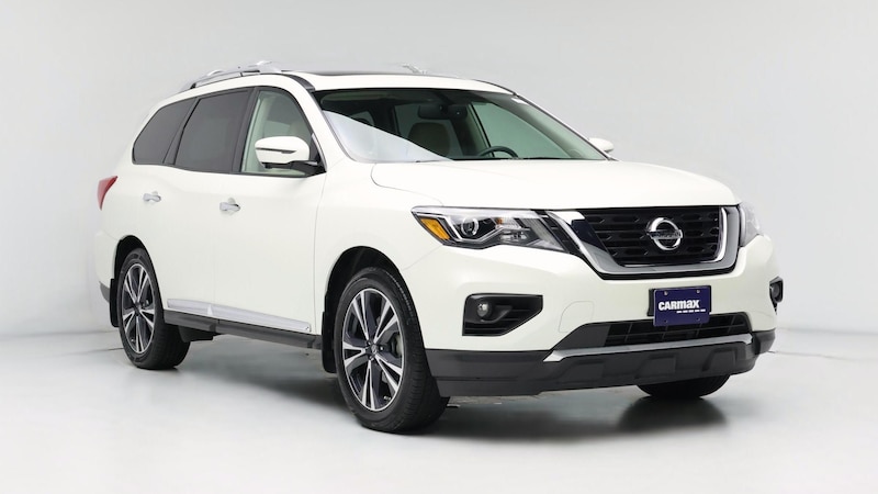 2017 Nissan Pathfinder Platinum Hero Image
