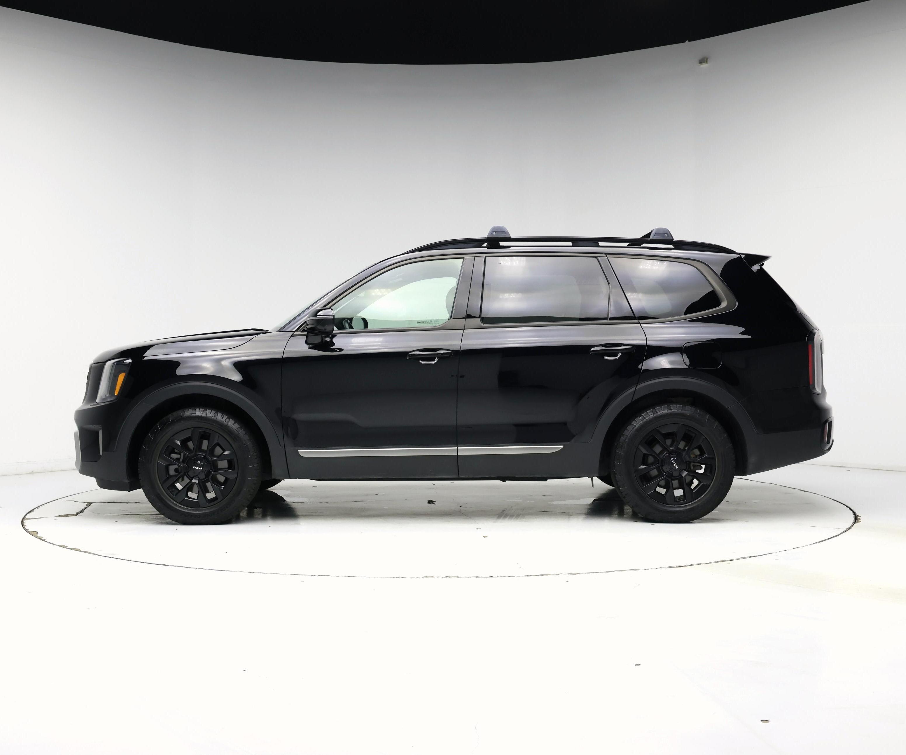 Thumbnail: 2023 Kia Telluride - 3