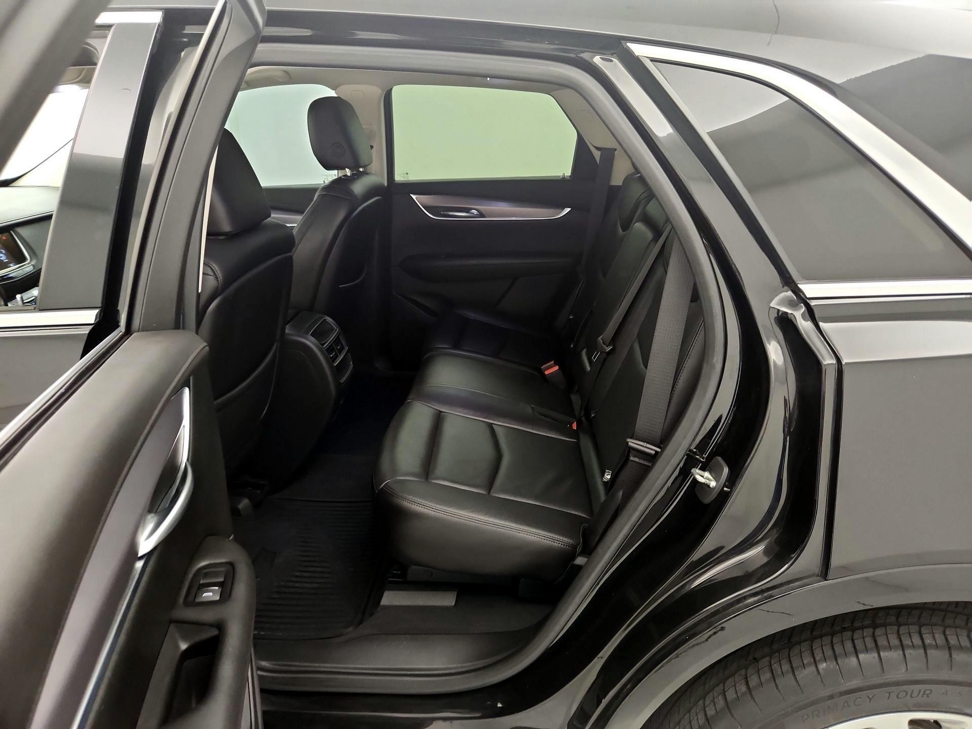 Thumbnail: 2019 Cadillac XT5 - 20