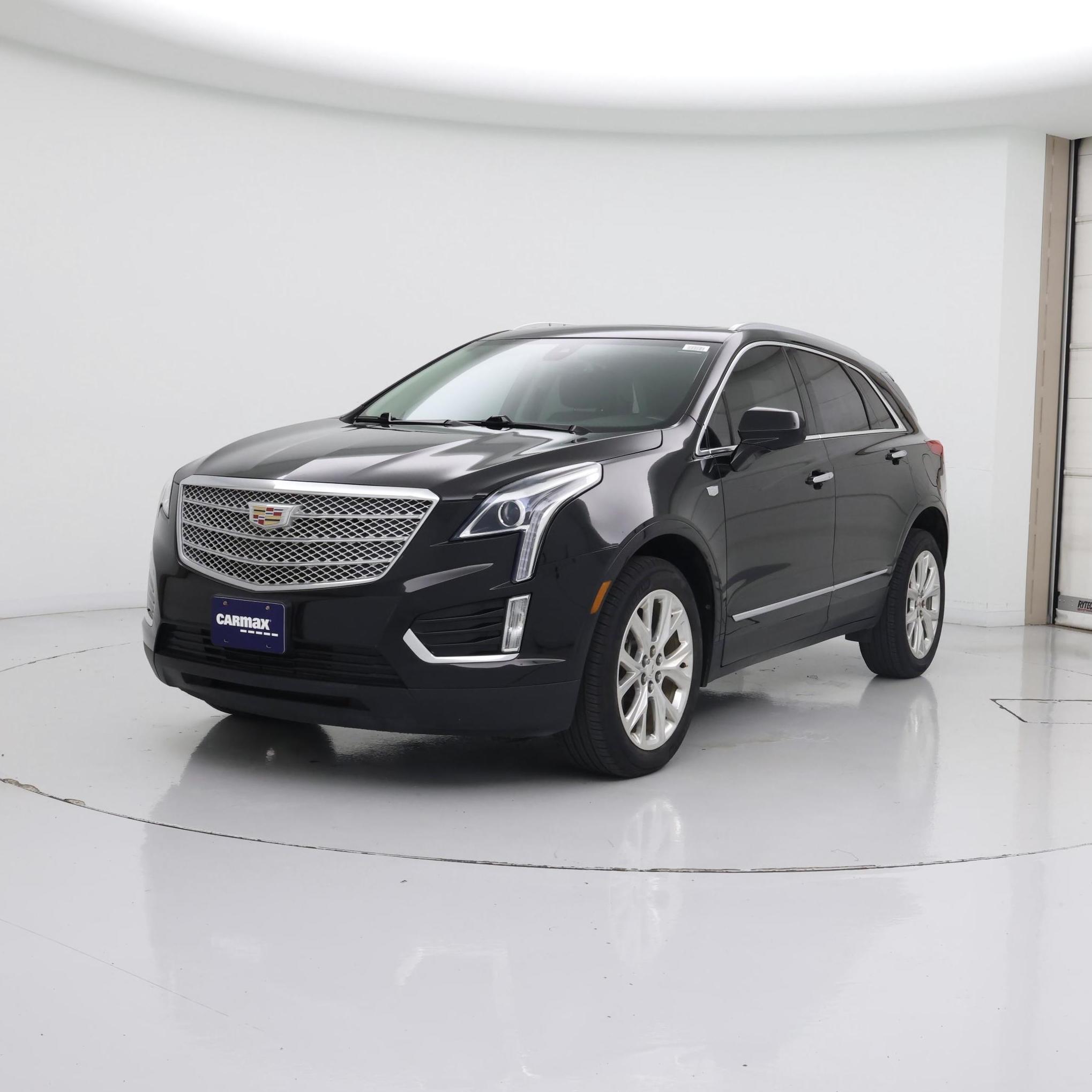Thumbnail: 2019 Cadillac XT5 - 4