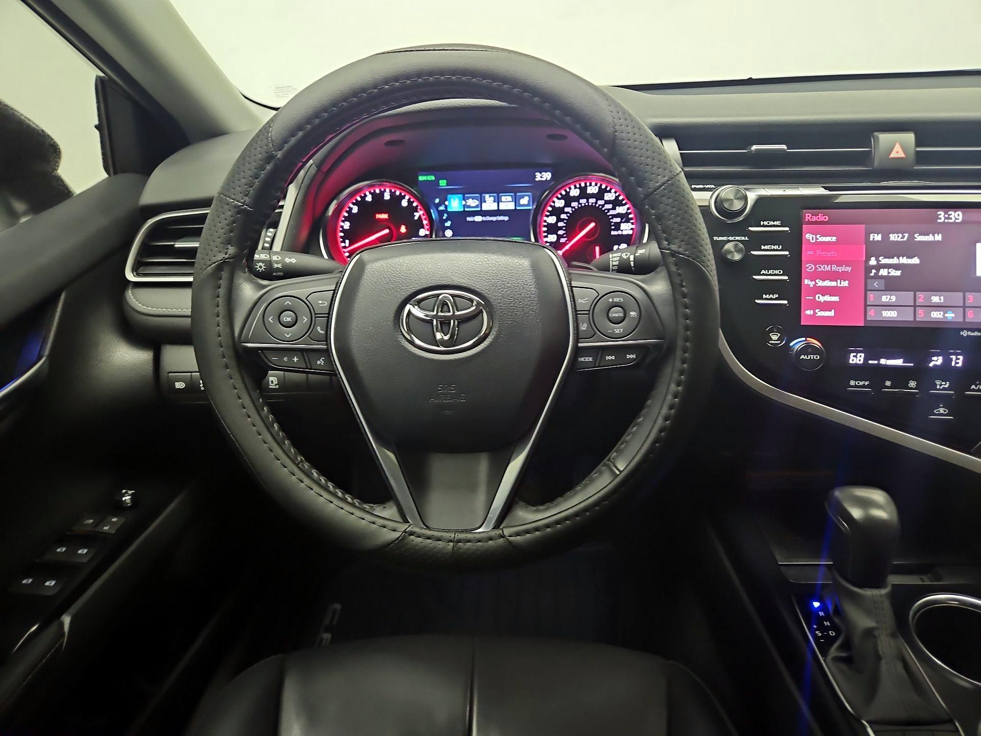 Thumbnail: 2020 Toyota Camry - 10