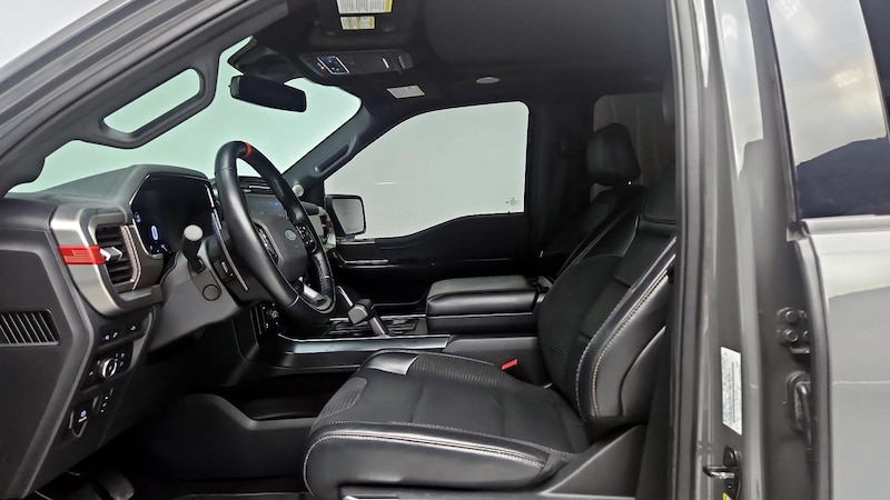 2021 Ford F-150 Raptor 11