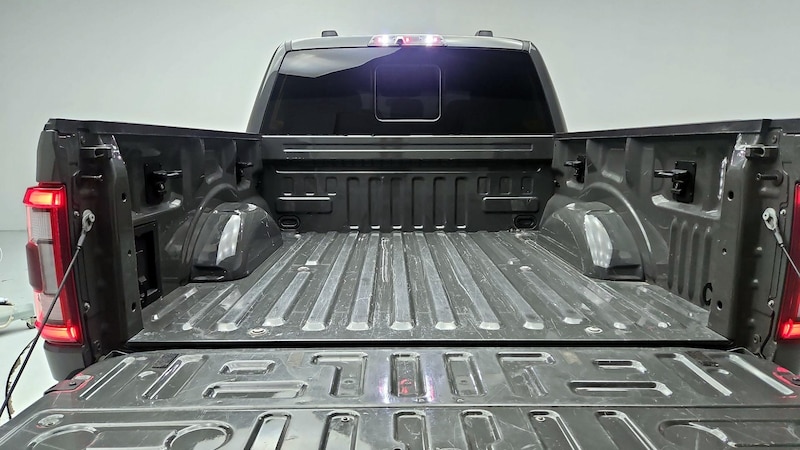 2021 Ford F-150 Raptor 22