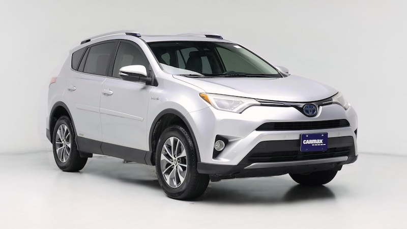 2016 Toyota RAV4 XLE Hero Image