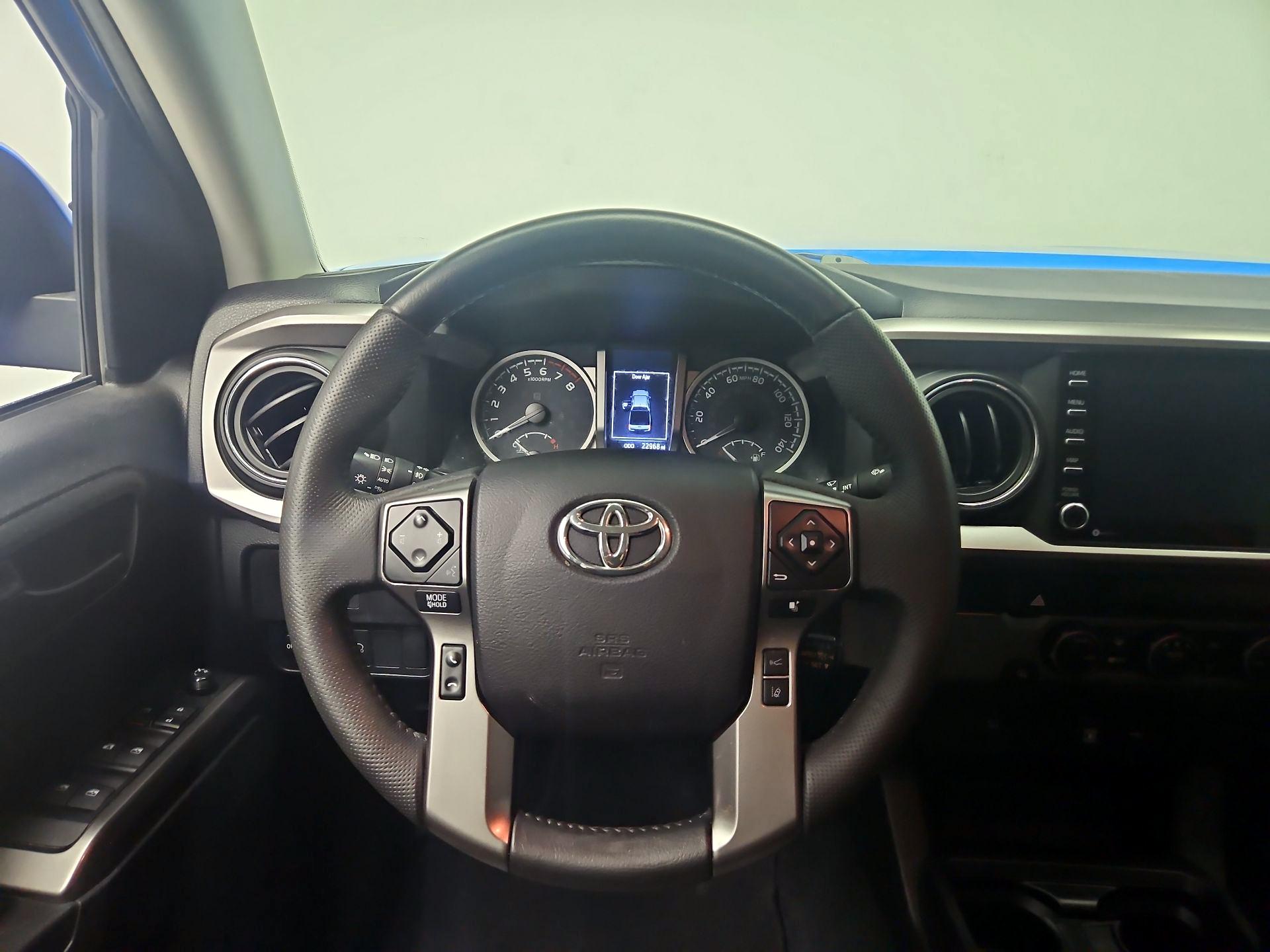 Thumbnail: 2021 Toyota Tacoma - 10