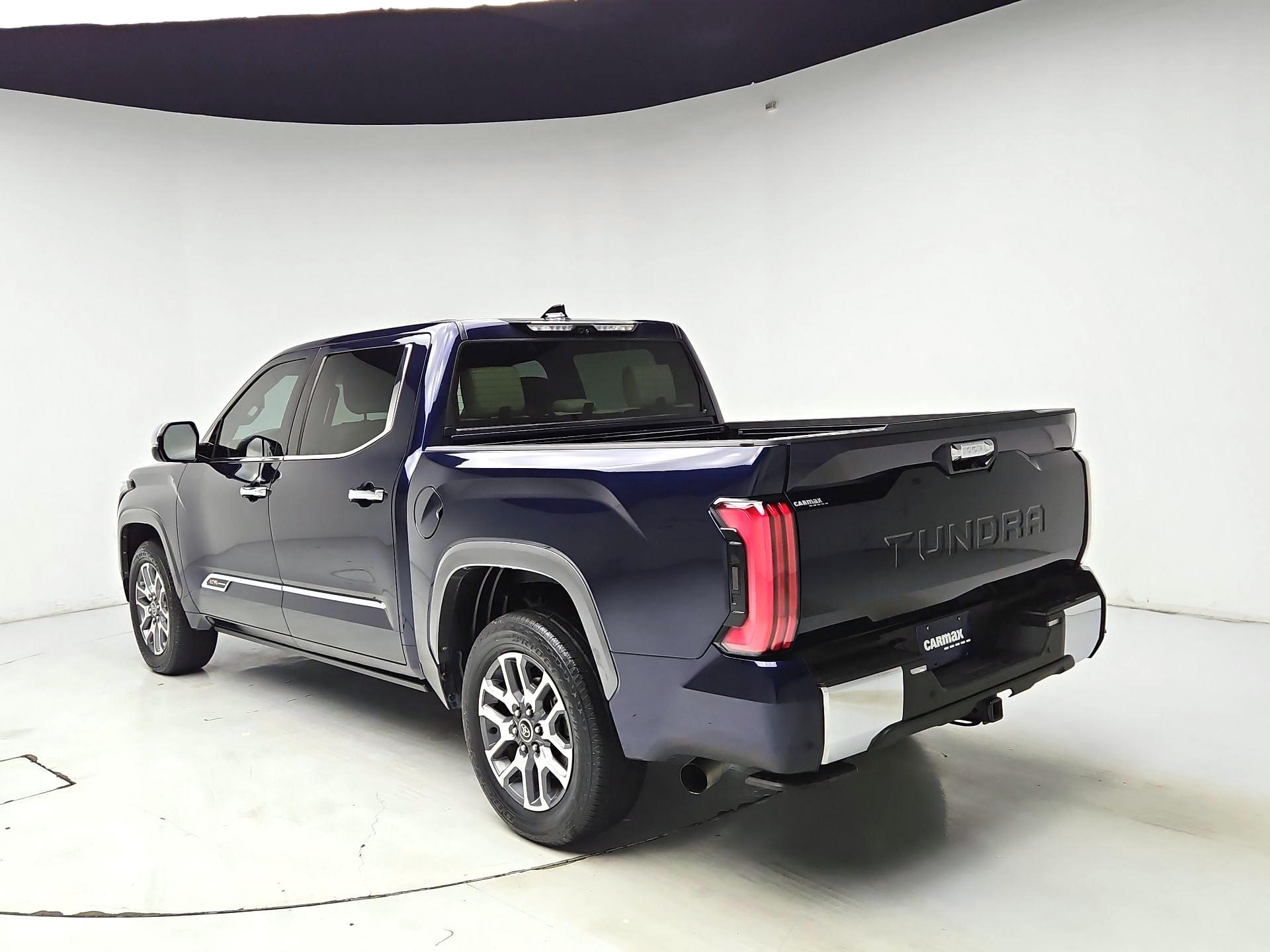 Thumbnail: 2022 Toyota Tundra - 7