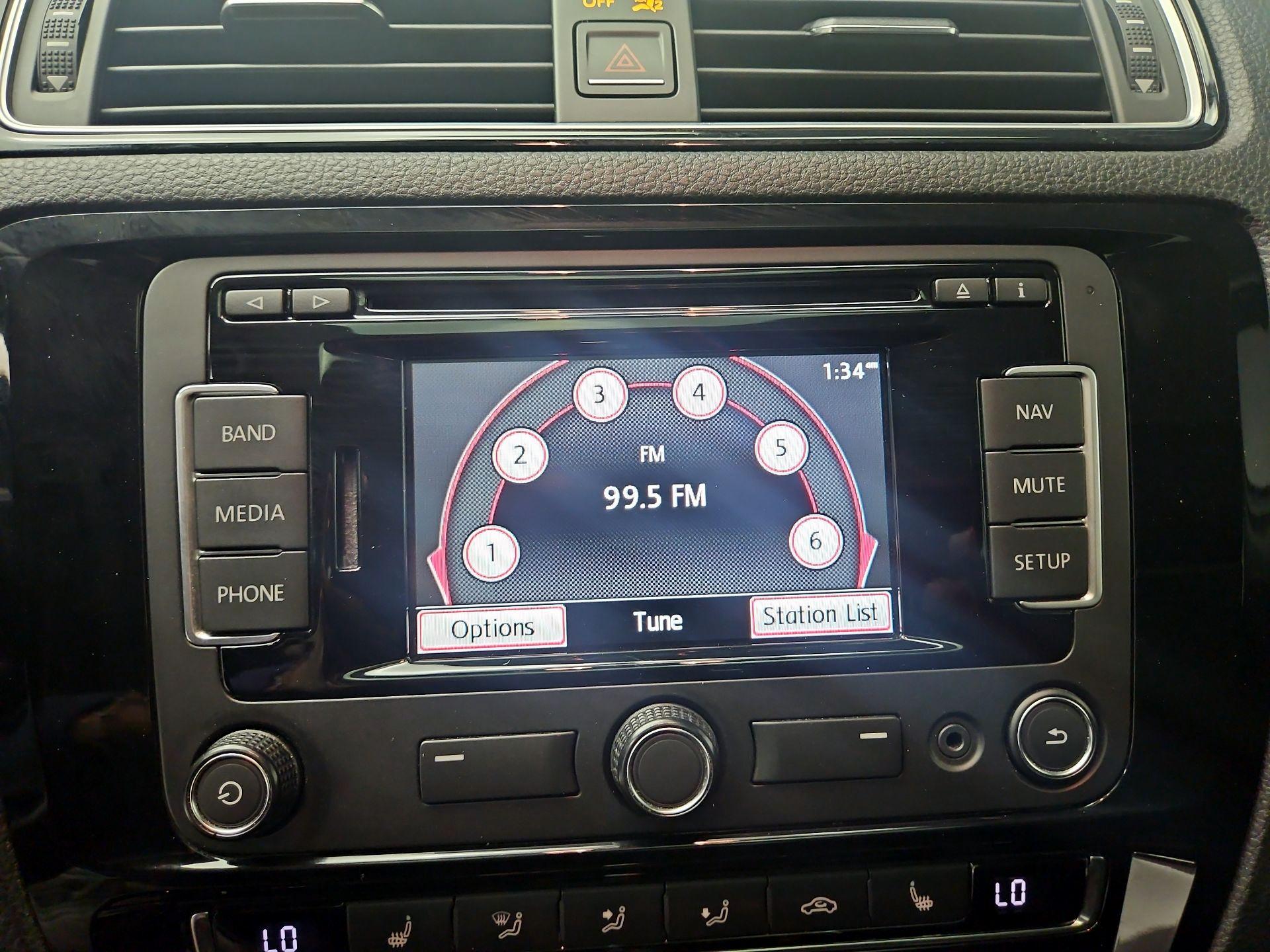 Thumbnail: 2015 Volkswagen Jetta - 15