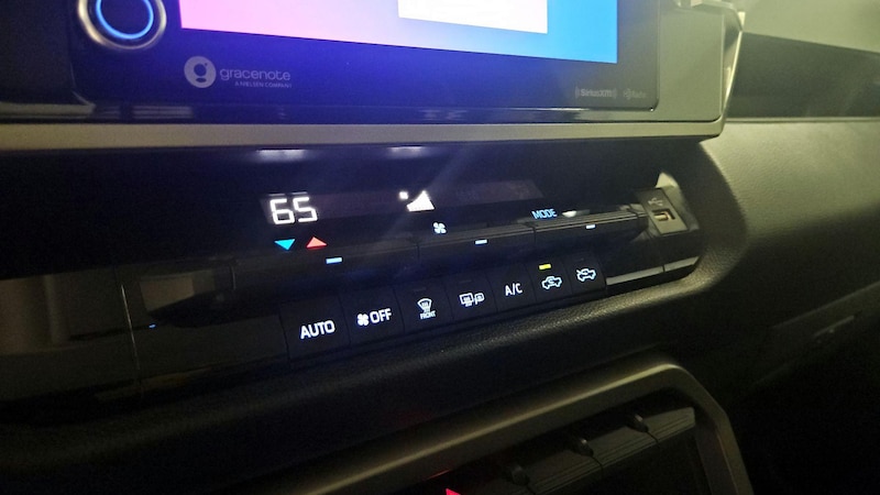 2023 Toyota Tundra SR5 16
