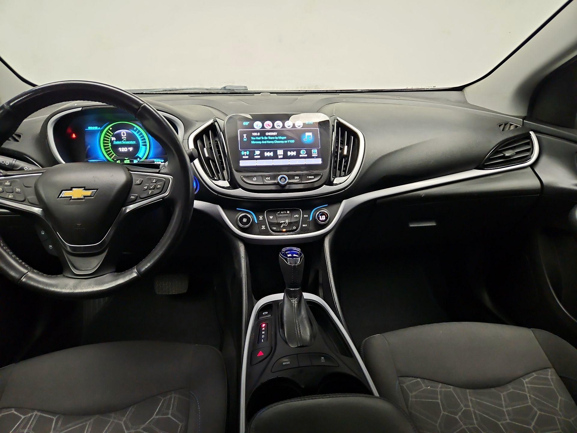 Thumbnail: 2017 Chevrolet Volt - 9