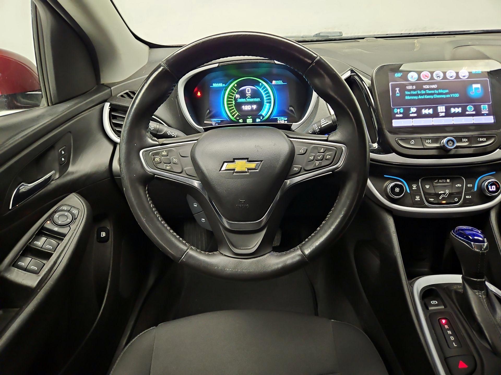 Thumbnail: 2017 Chevrolet Volt - 10