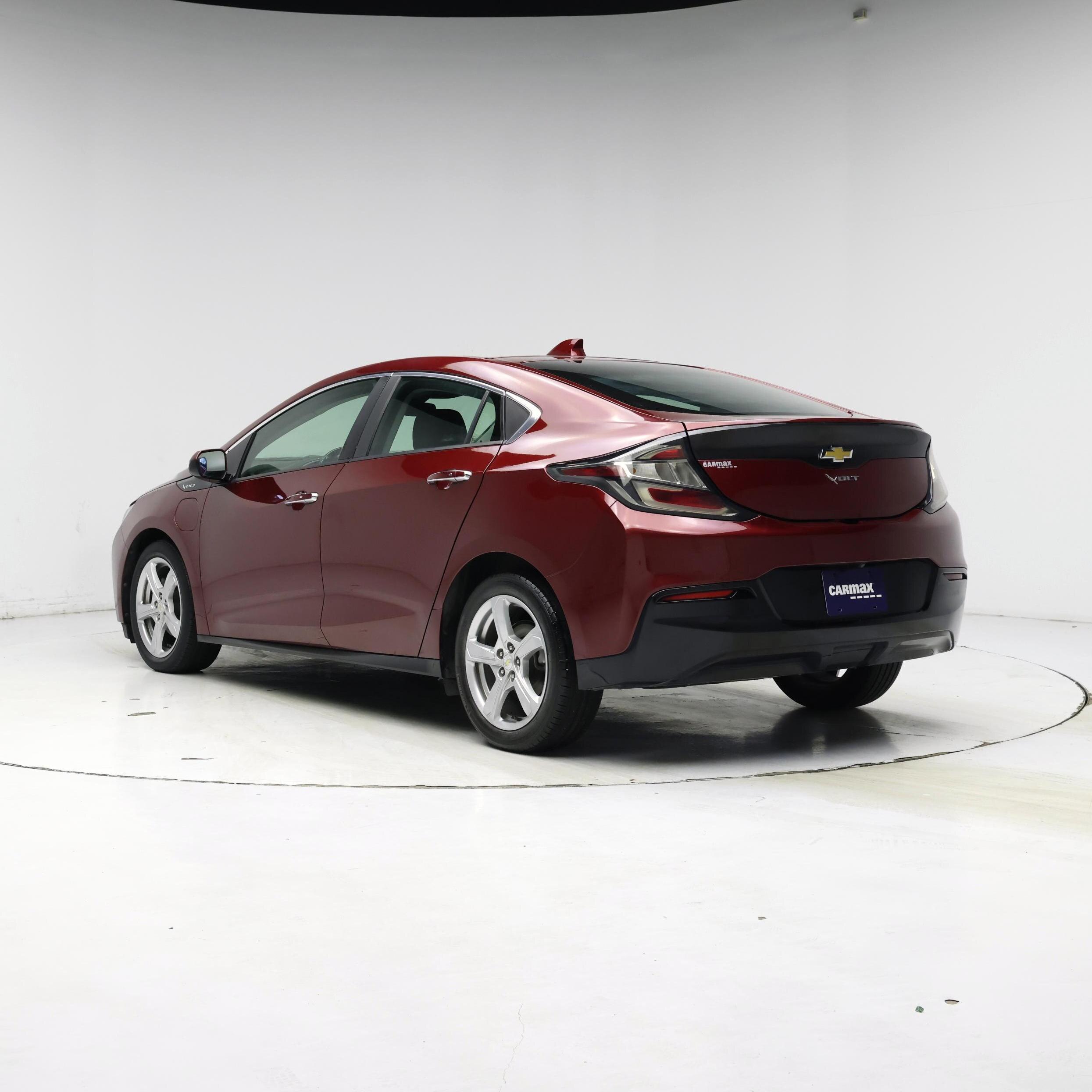 Thumbnail: 2017 Chevrolet Volt - 2
