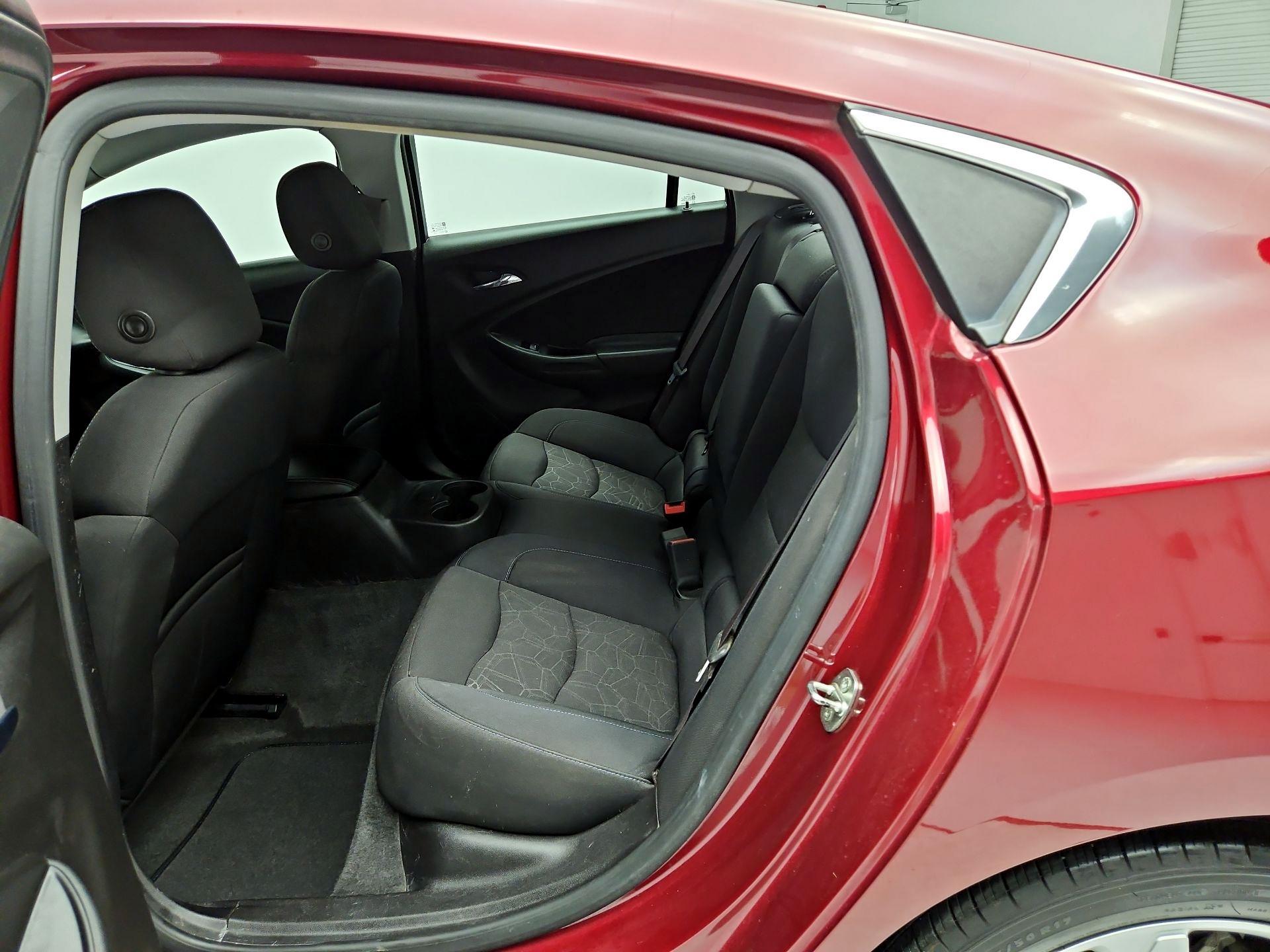 Thumbnail: 2017 Chevrolet Volt - 19