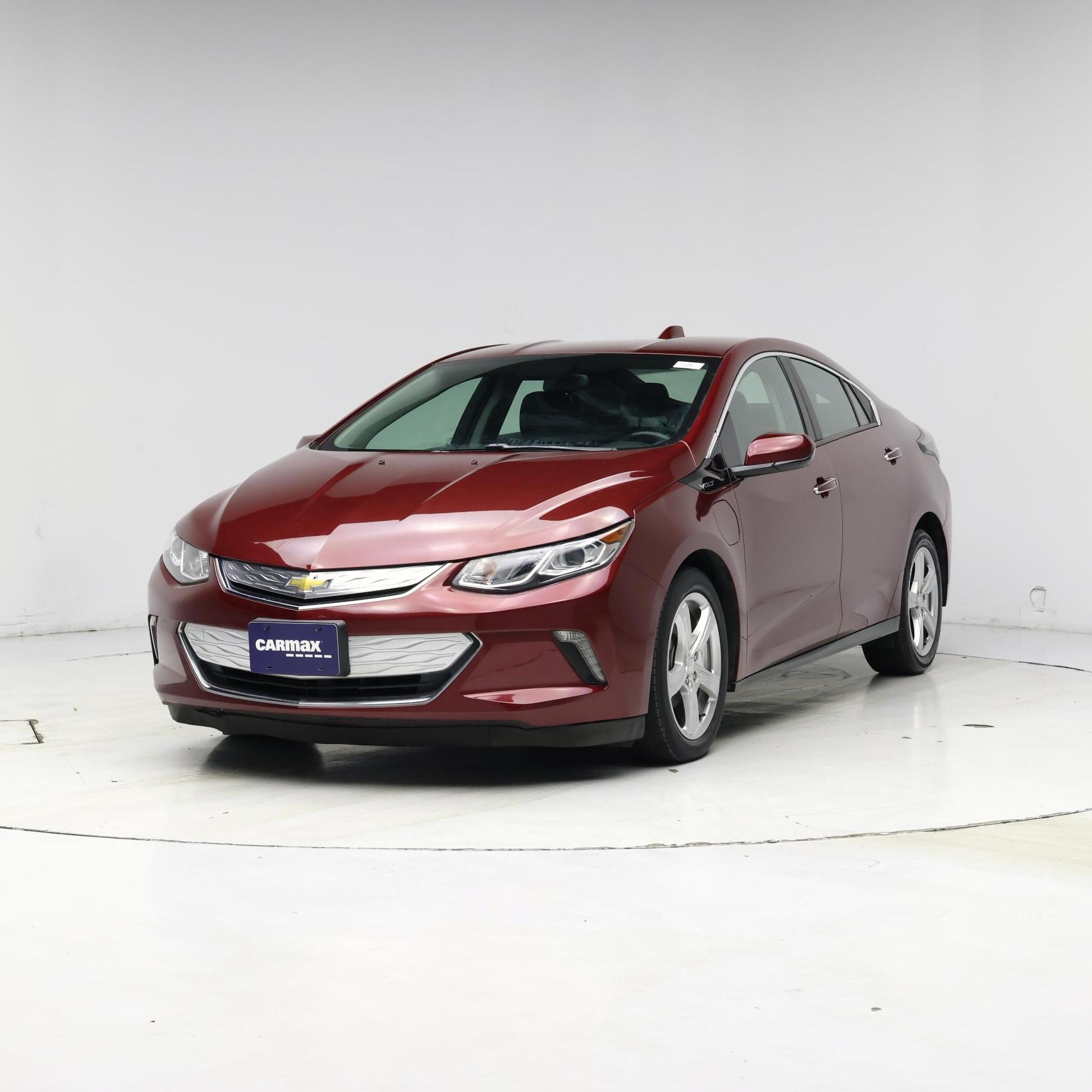 Thumbnail: 2017 Chevrolet Volt - 4