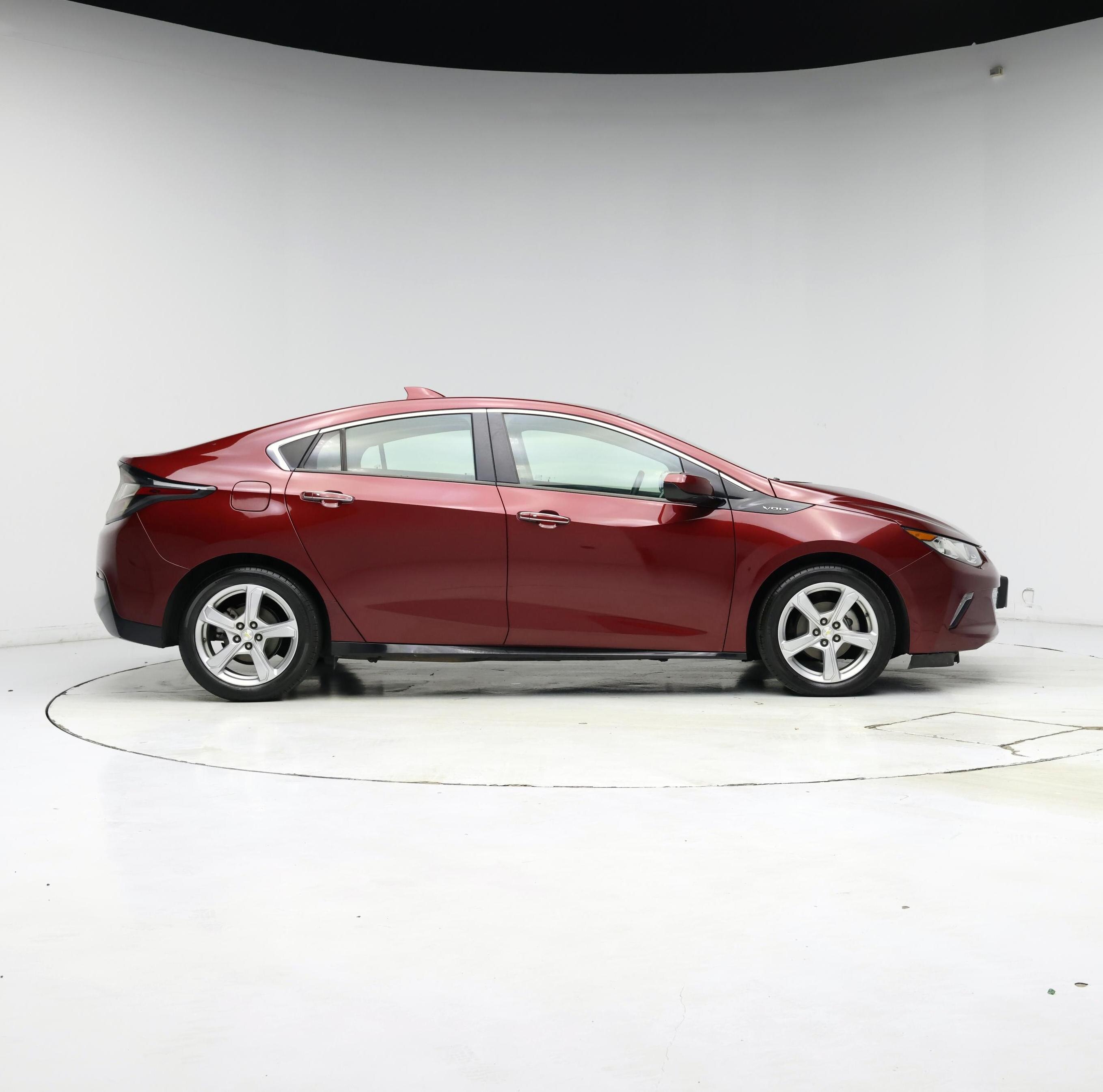 Thumbnail: 2017 Chevrolet Volt - 7