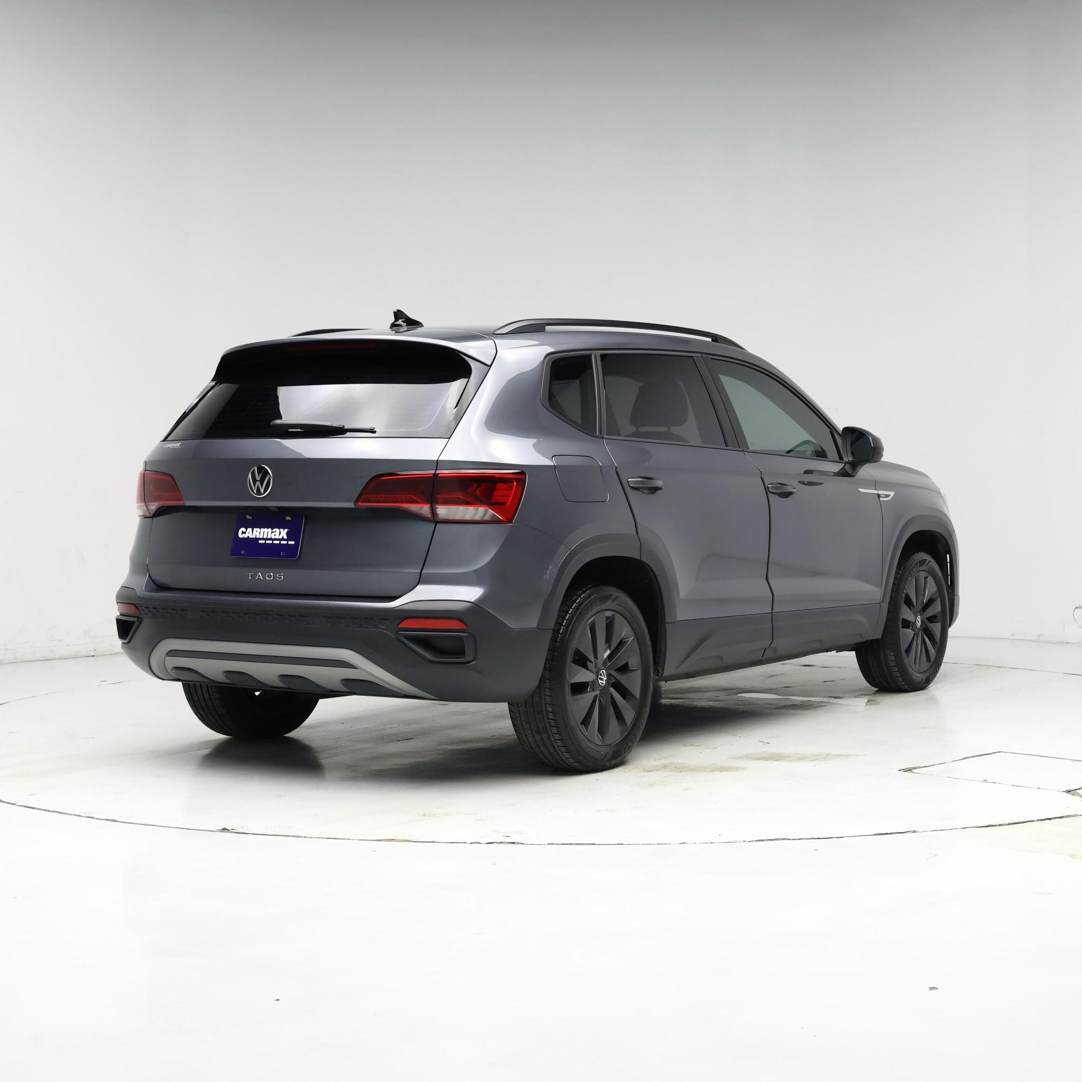 Thumbnail: 2023 Volkswagen Taos - 8