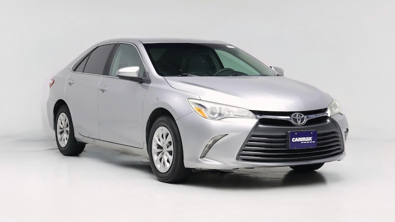 2017 Toyota Camry LE Hero Image